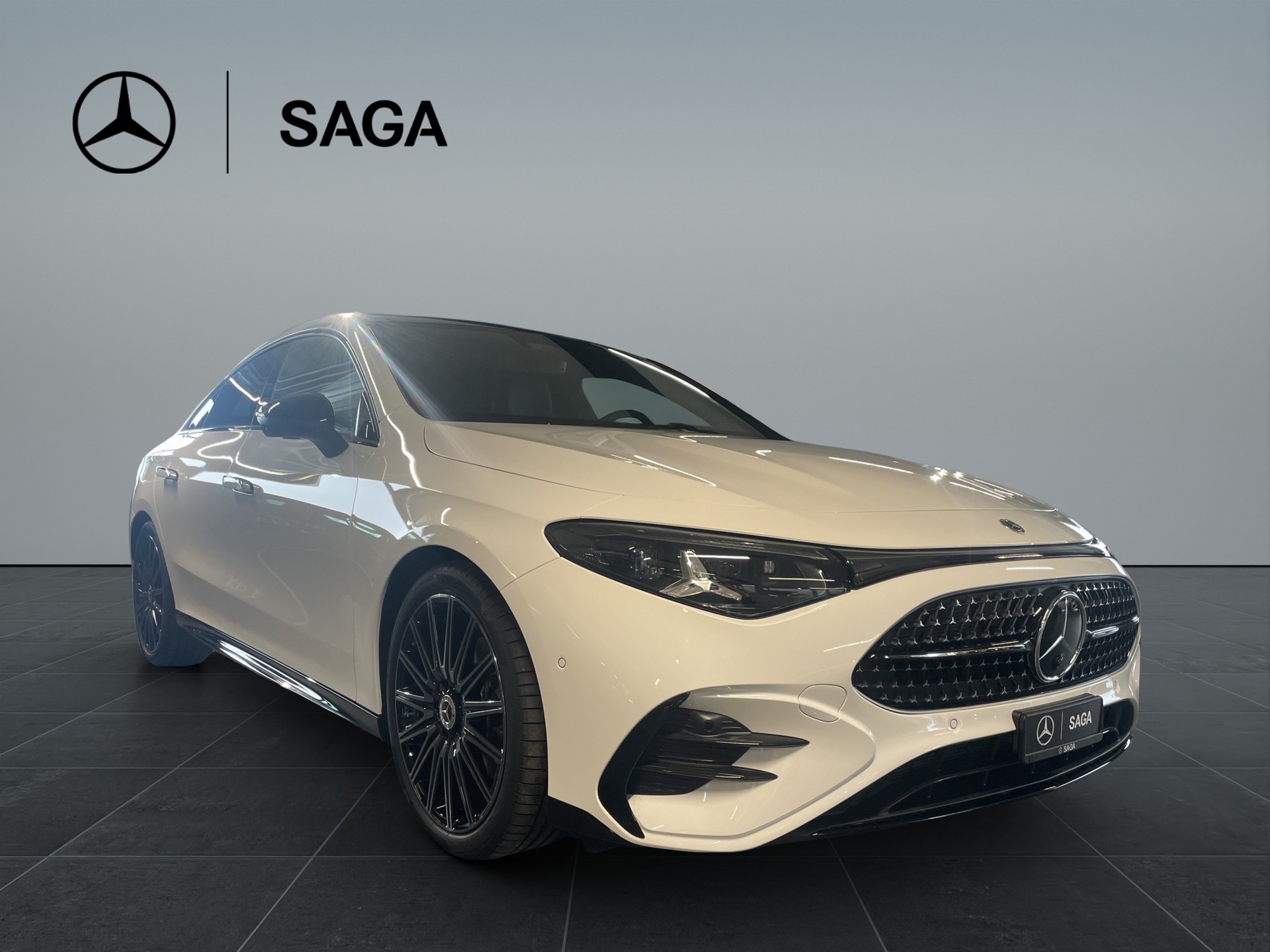 MERCEDES-BENZ CLA 220 8G-DCT 4Matic-image-5