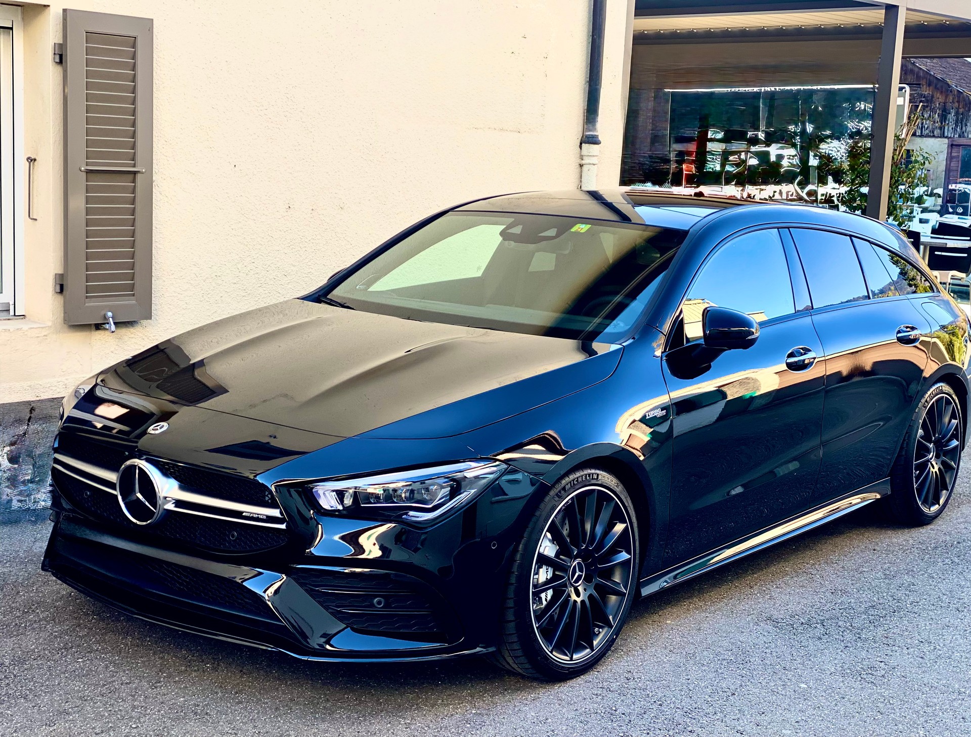 MERCEDES-BENZ CLA Shooting Brake 35 AMG 4Matic 7G-DCT