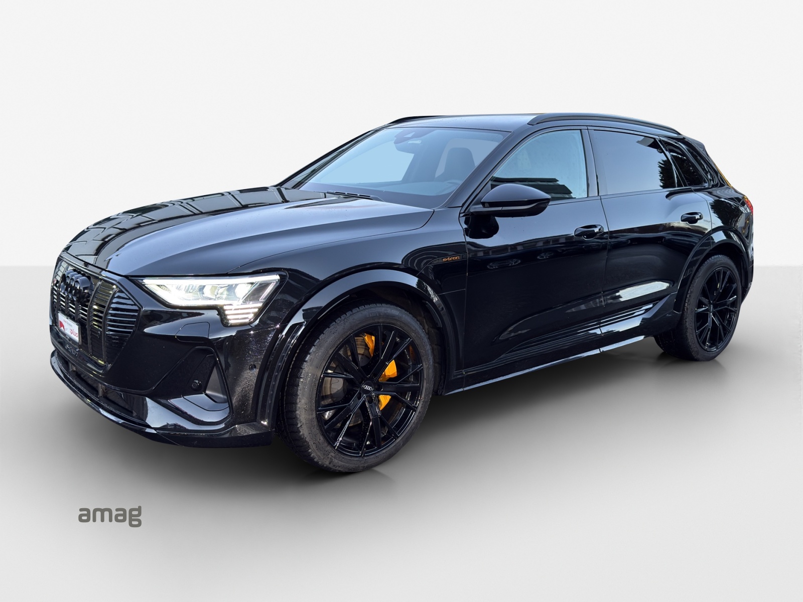 AUDI e-tron S quattro-image-0