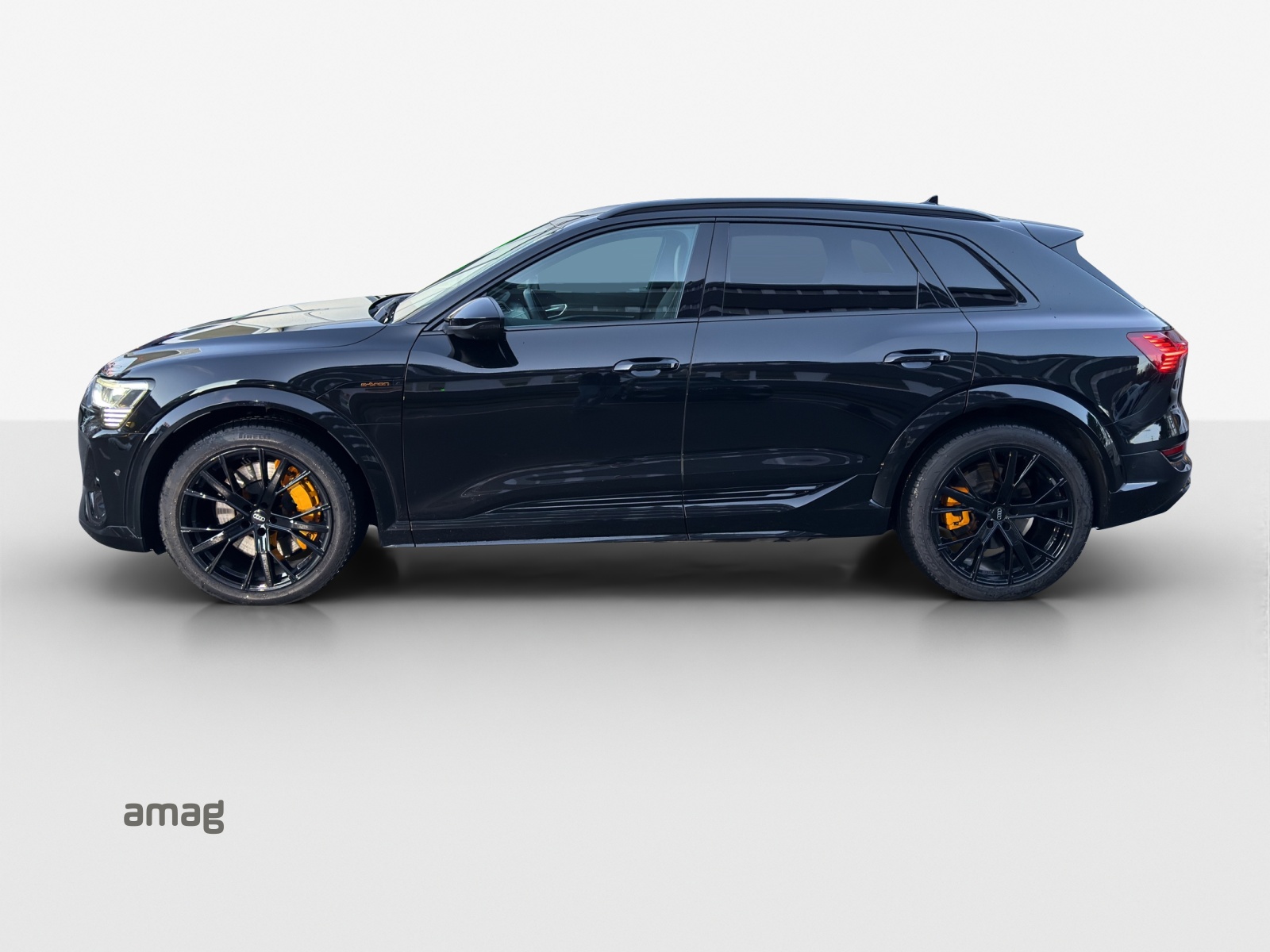 AUDI e-tron S quattro-image-1