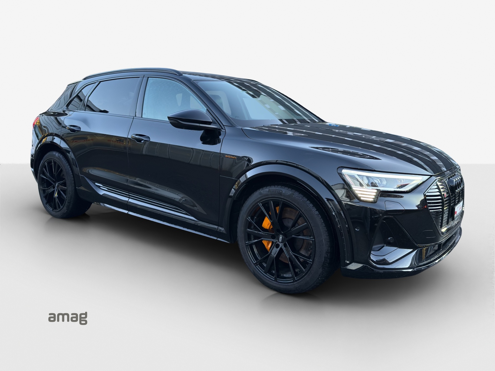 AUDI e-tron S quattro-image-6