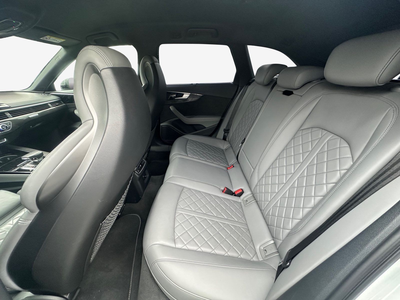 AUDI S4 Avant 3.0 TDI quattro tiptronic-image-11