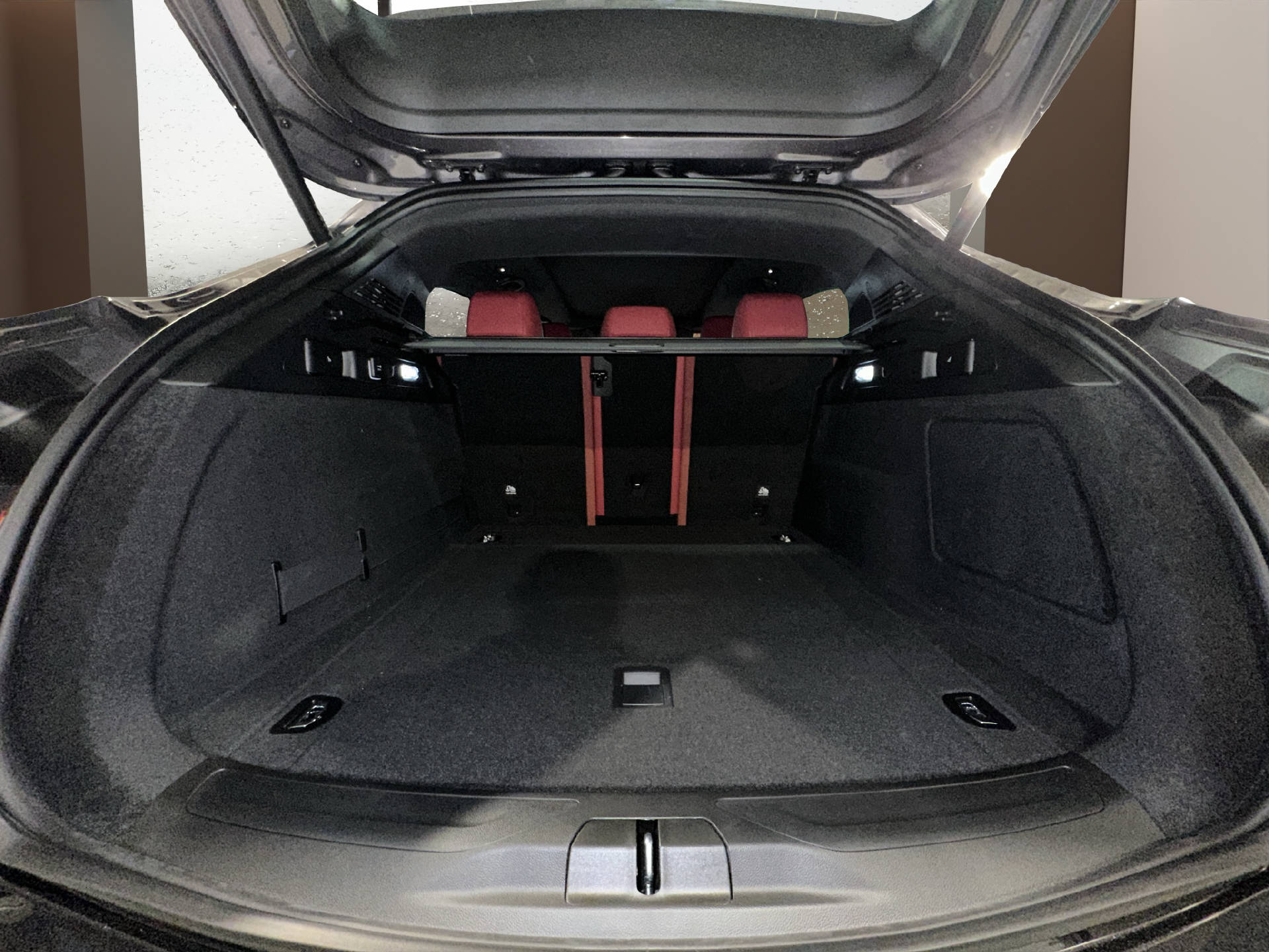 MASERATI Grecale 2.0 Hybrid Modena-image-16