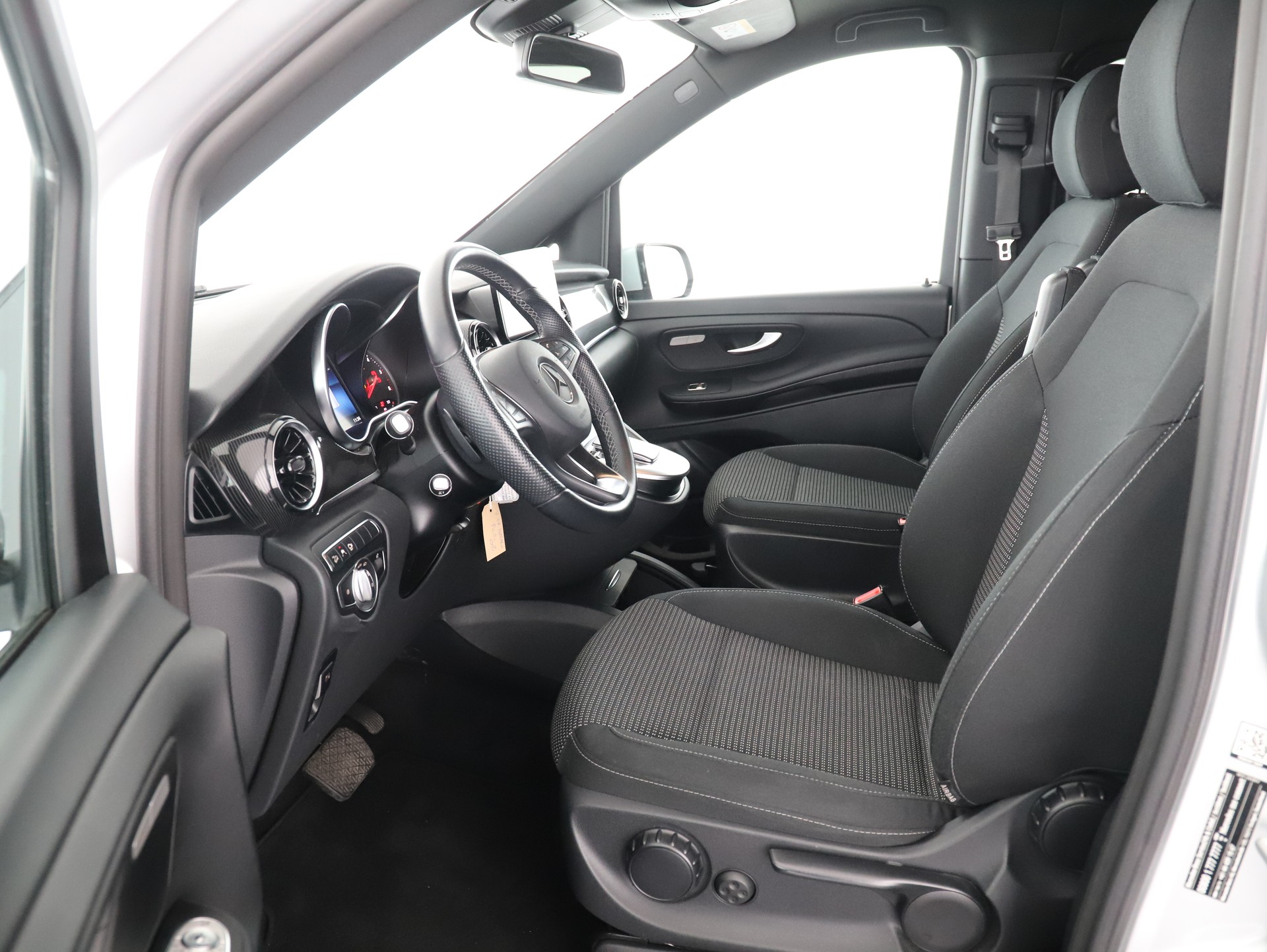 MERCEDES-BENZ V 250 d K Trend 4Matic-image-9