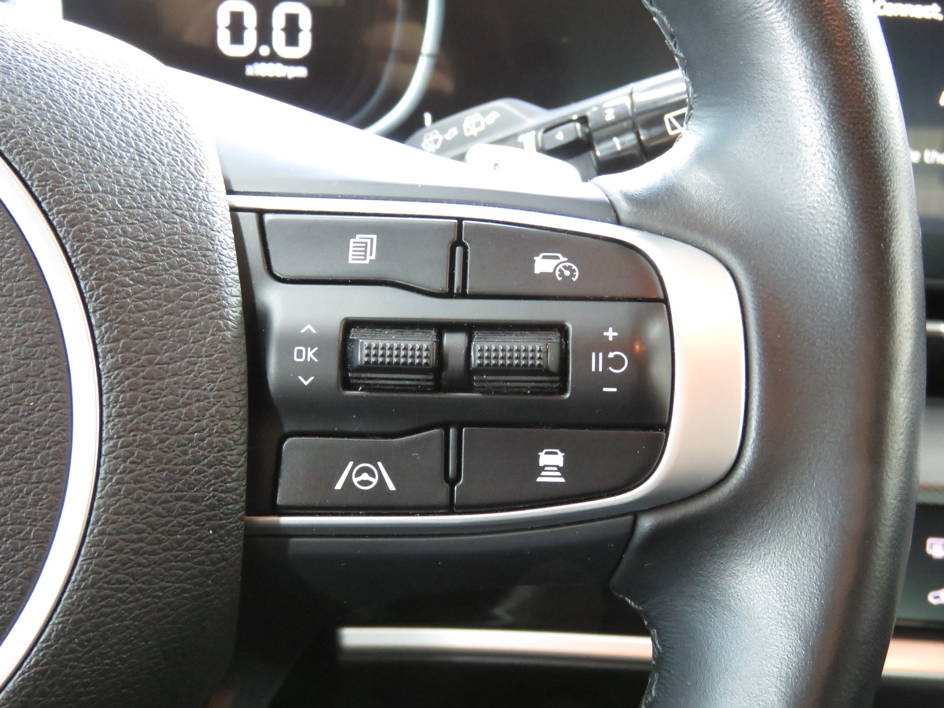 KIA Sportage 1.6T-GDi HEV Power Edition 4x4 Automat-image-17