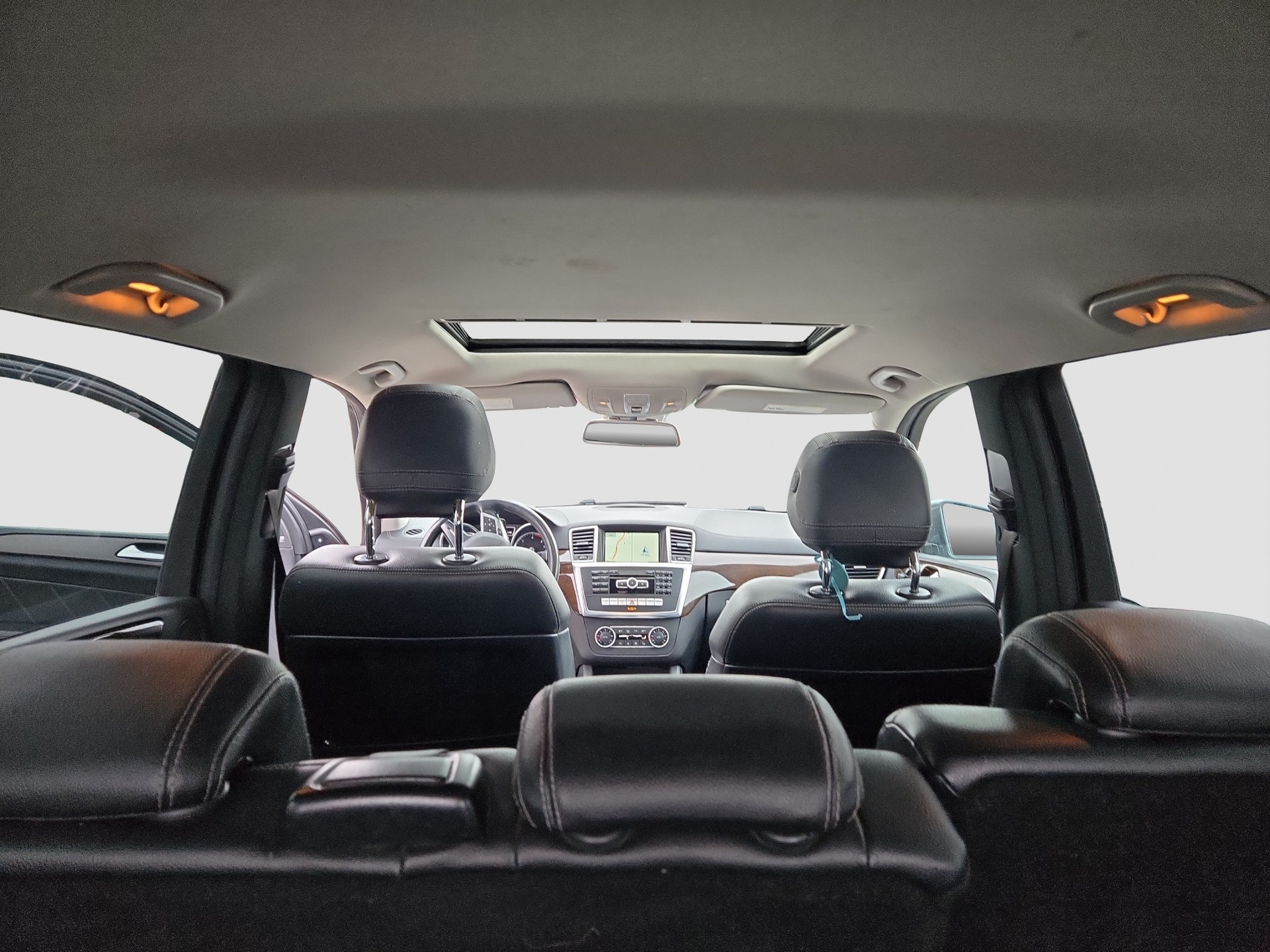 MERCEDES-BENZ GL 350 BlueTEC 4Matic 7G-TRONIC-image-5