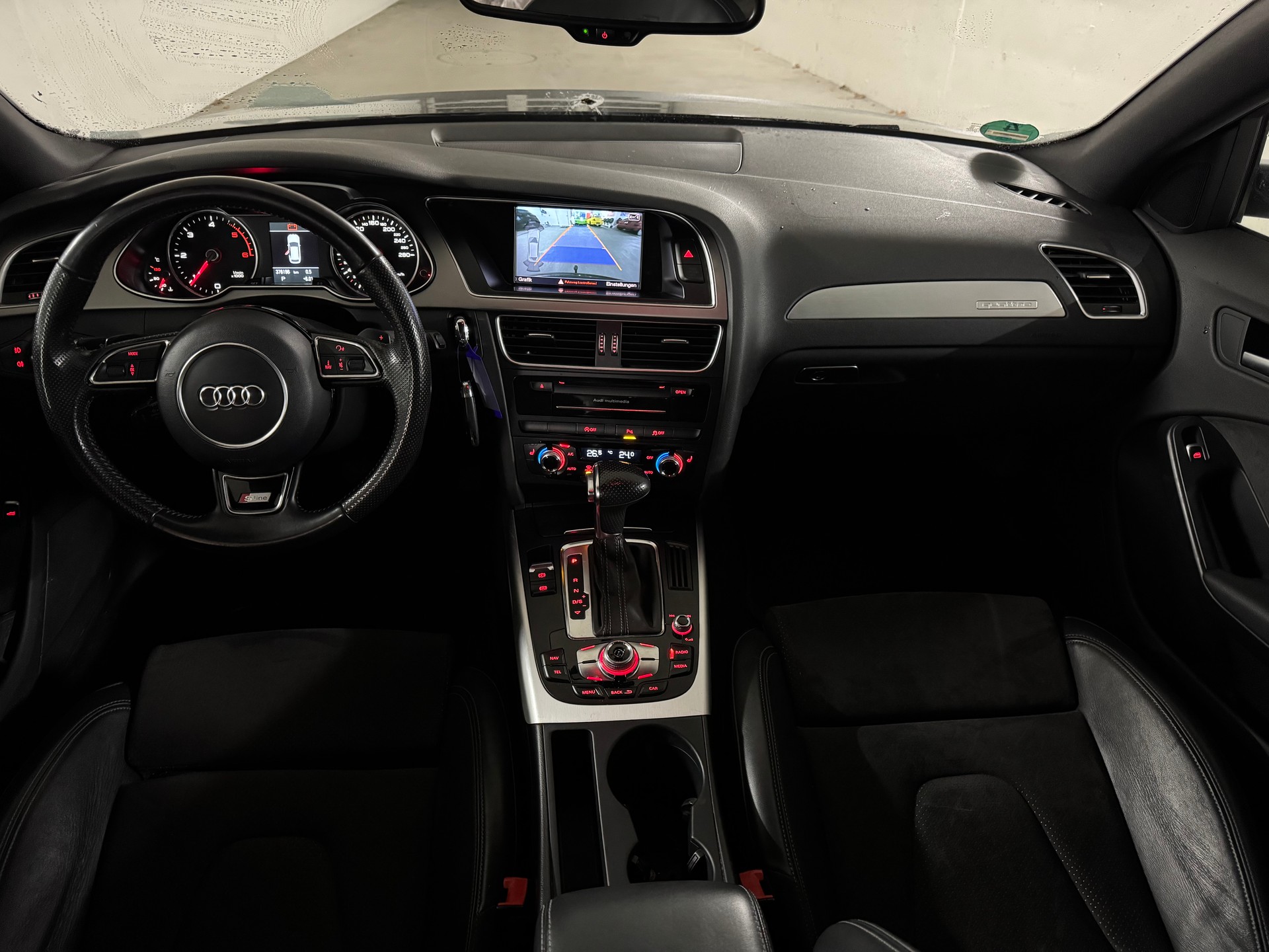 AUDI A4 Avant 3.0 TDI quattro S-tronic S-Line-image-9