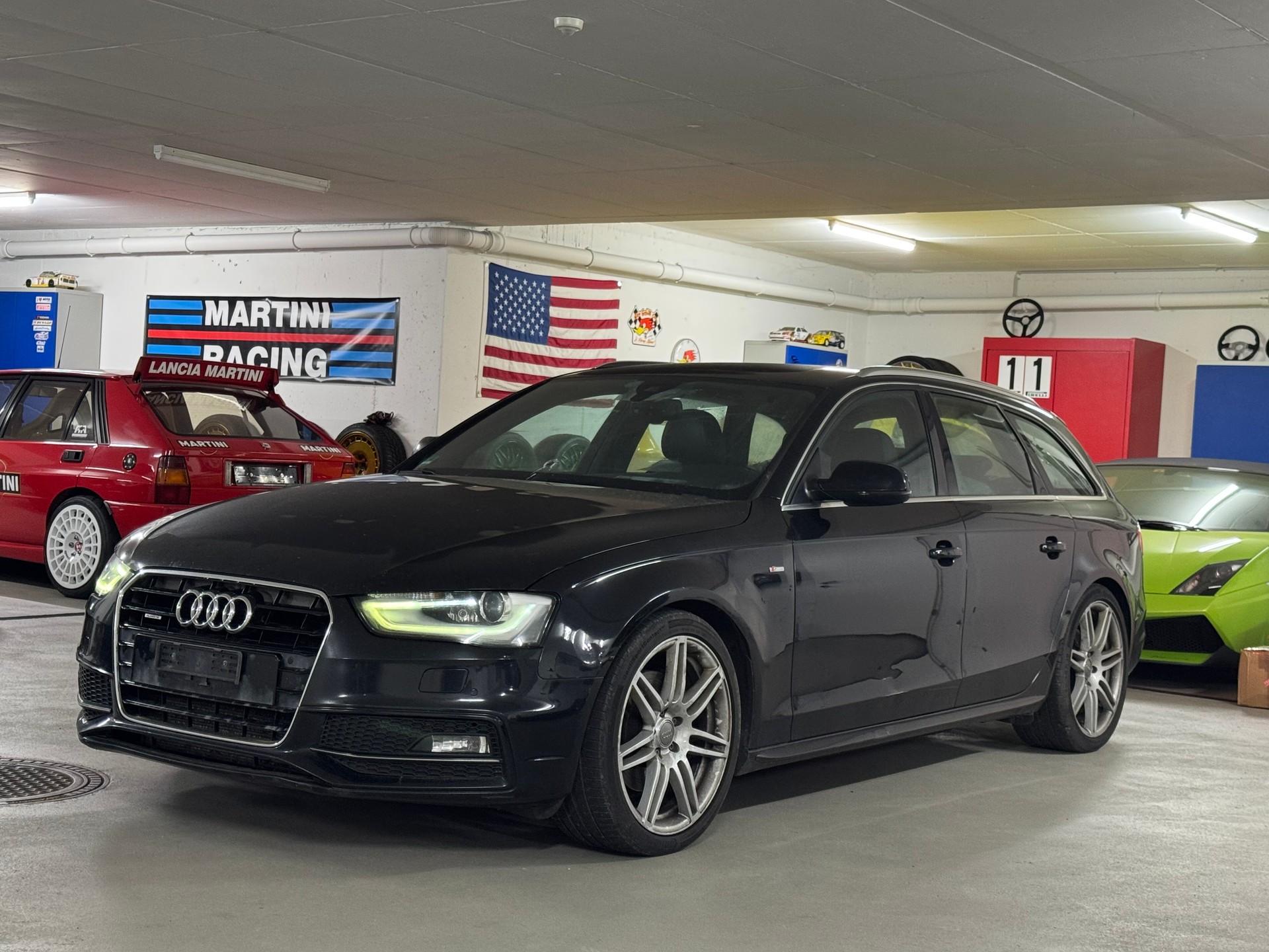 AUDI A4 Avant 3.0 TDI quattro S-tronic S-Line-image-0