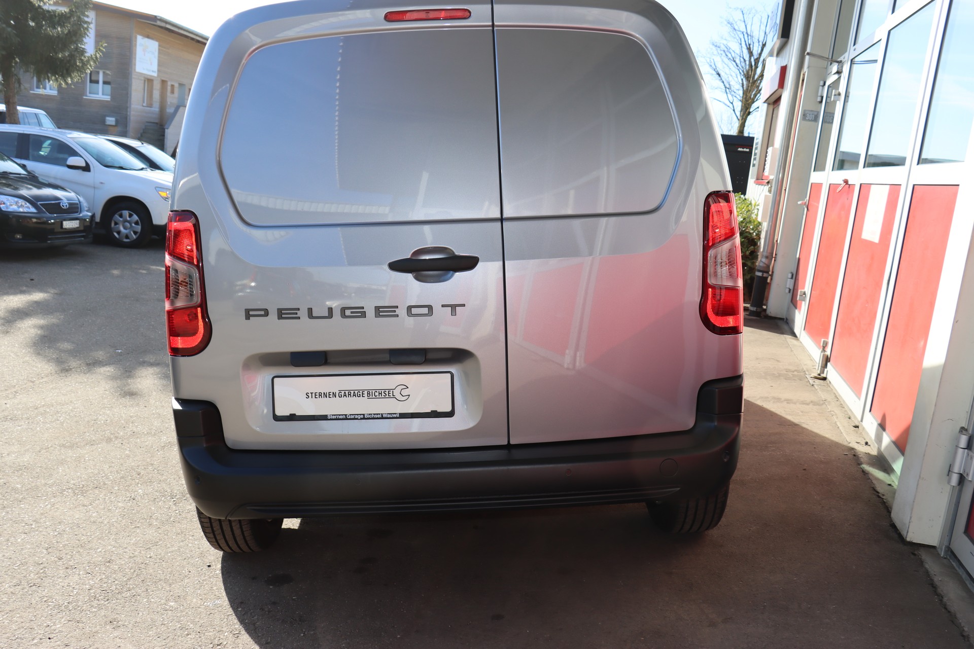 PEUGEOT BlueHDi-image-7