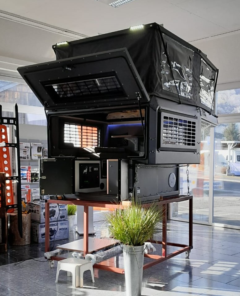 CAPRA CAMPER 3.0 VOLLVERSION AUTARK, 2x Solarpanel, 2x Batterie, LED Komplettbeleutung, 220 Volt Steckdose, Dieselheizung, NEU-image-1