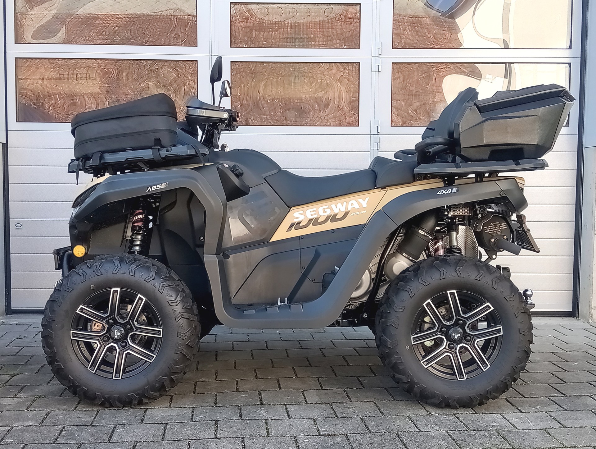 SEGWAY  AT 10 L Snarler DLX EPS-showroom-element-1
