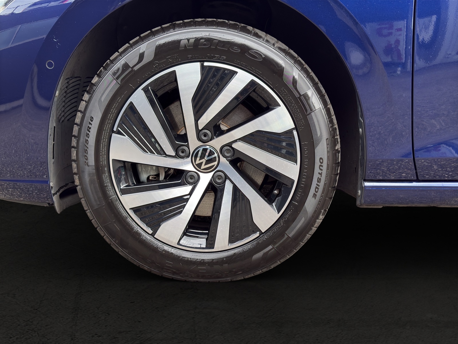 VW Golf 1.4 TSI PHEV Style-image-15