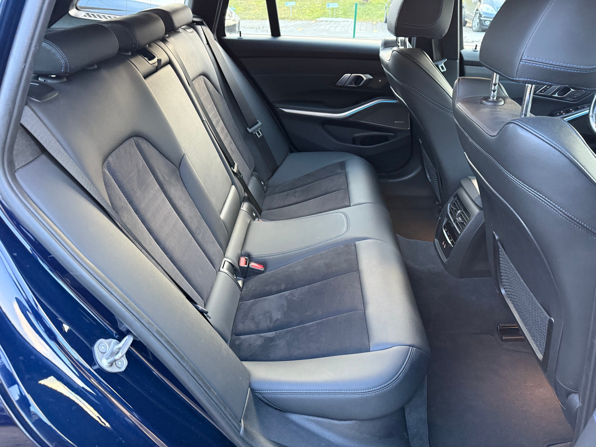 BMW M340d xDrive Steptronic Sport Facelift-image-16