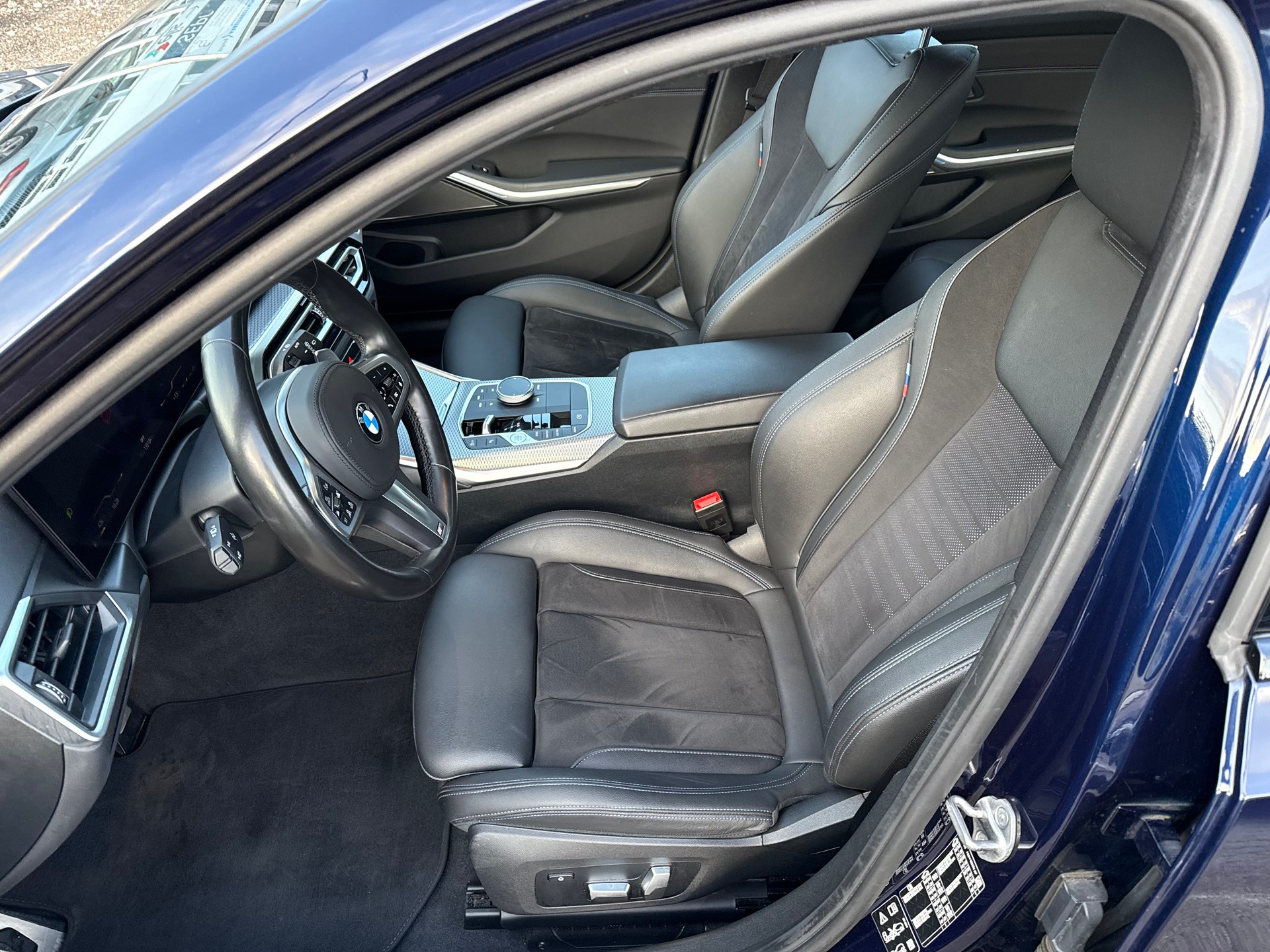 BMW M340d xDrive Steptronic Sport Facelift-image-8