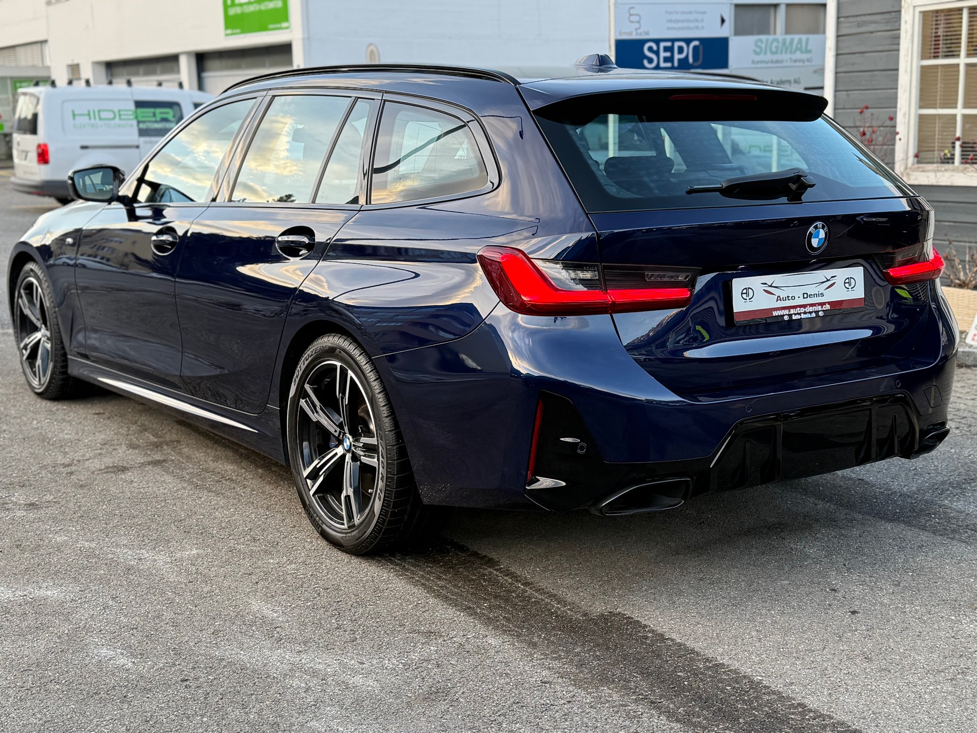 BMW M340d xDrive Steptronic Sport Facelift-image-6
