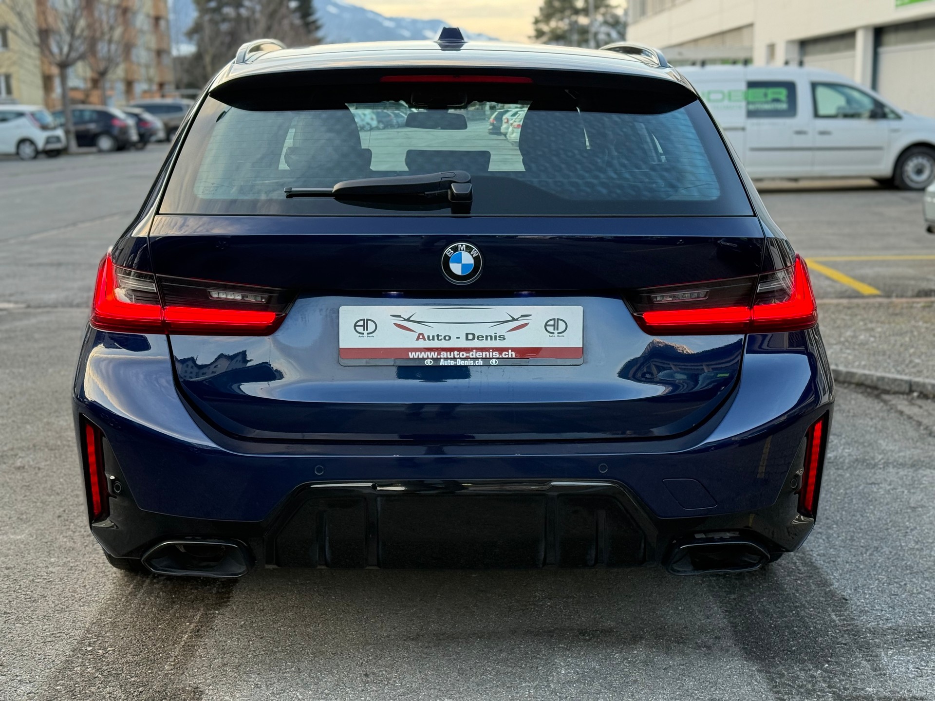 BMW M340d xDrive Steptronic Sport Facelift-image-5
