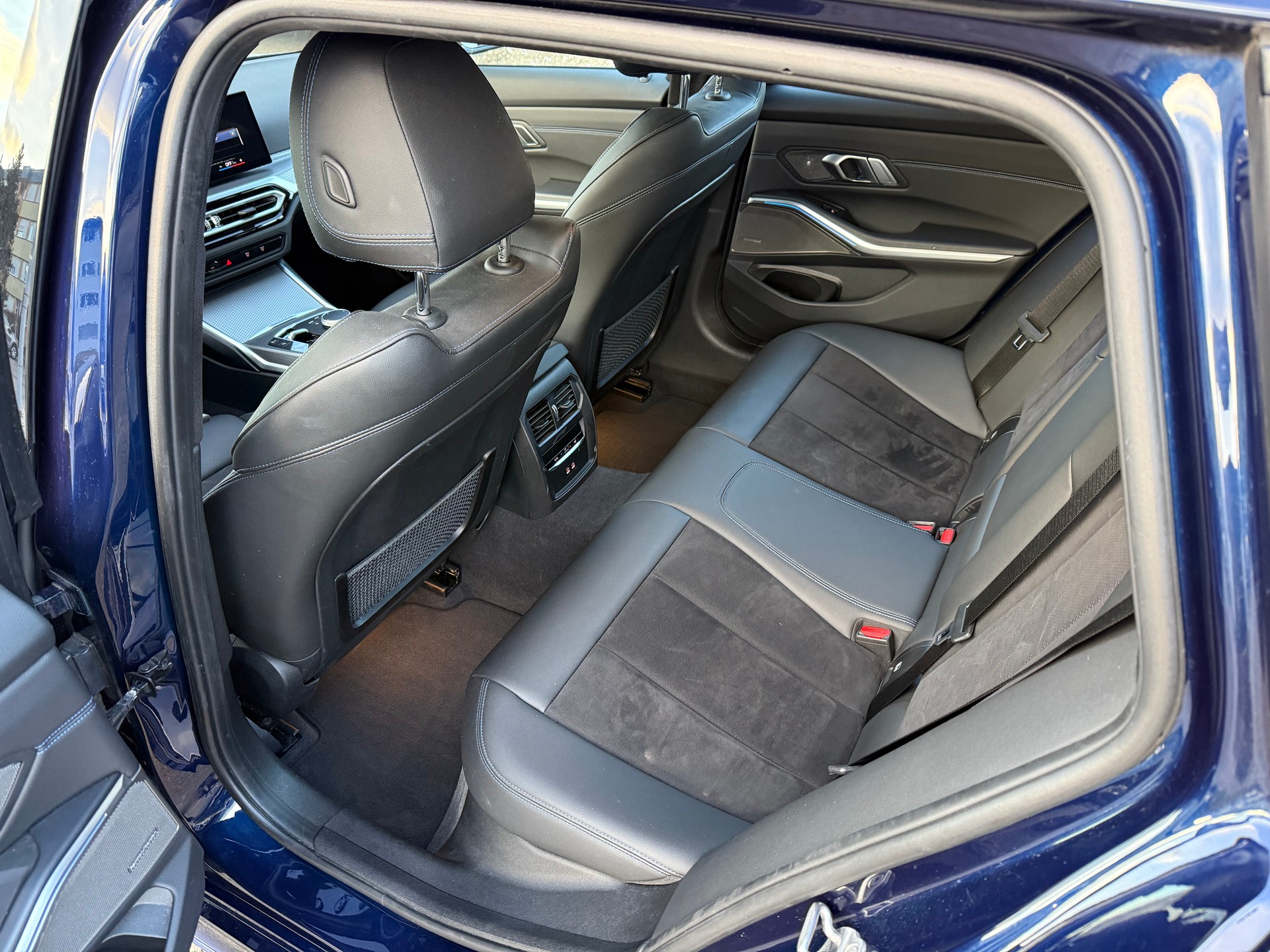 BMW M340d xDrive Steptronic Sport Facelift-image-11