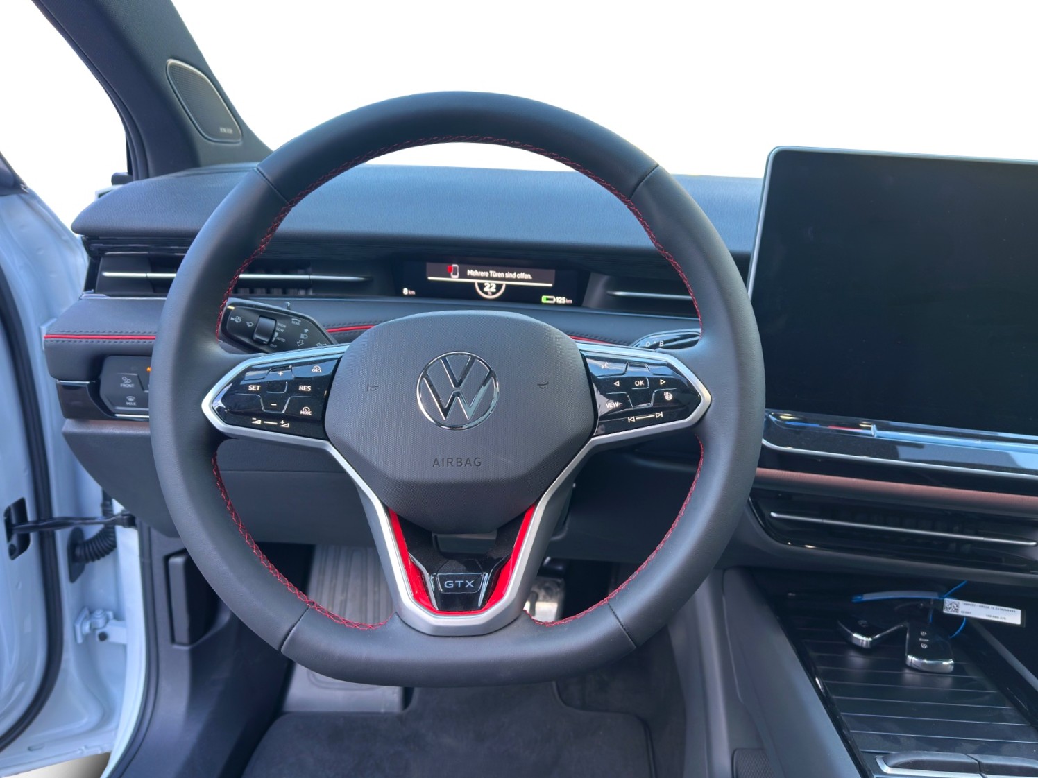 VW ID.7 Tourer GTX 86 kWh GTX 4 Motion-image-9