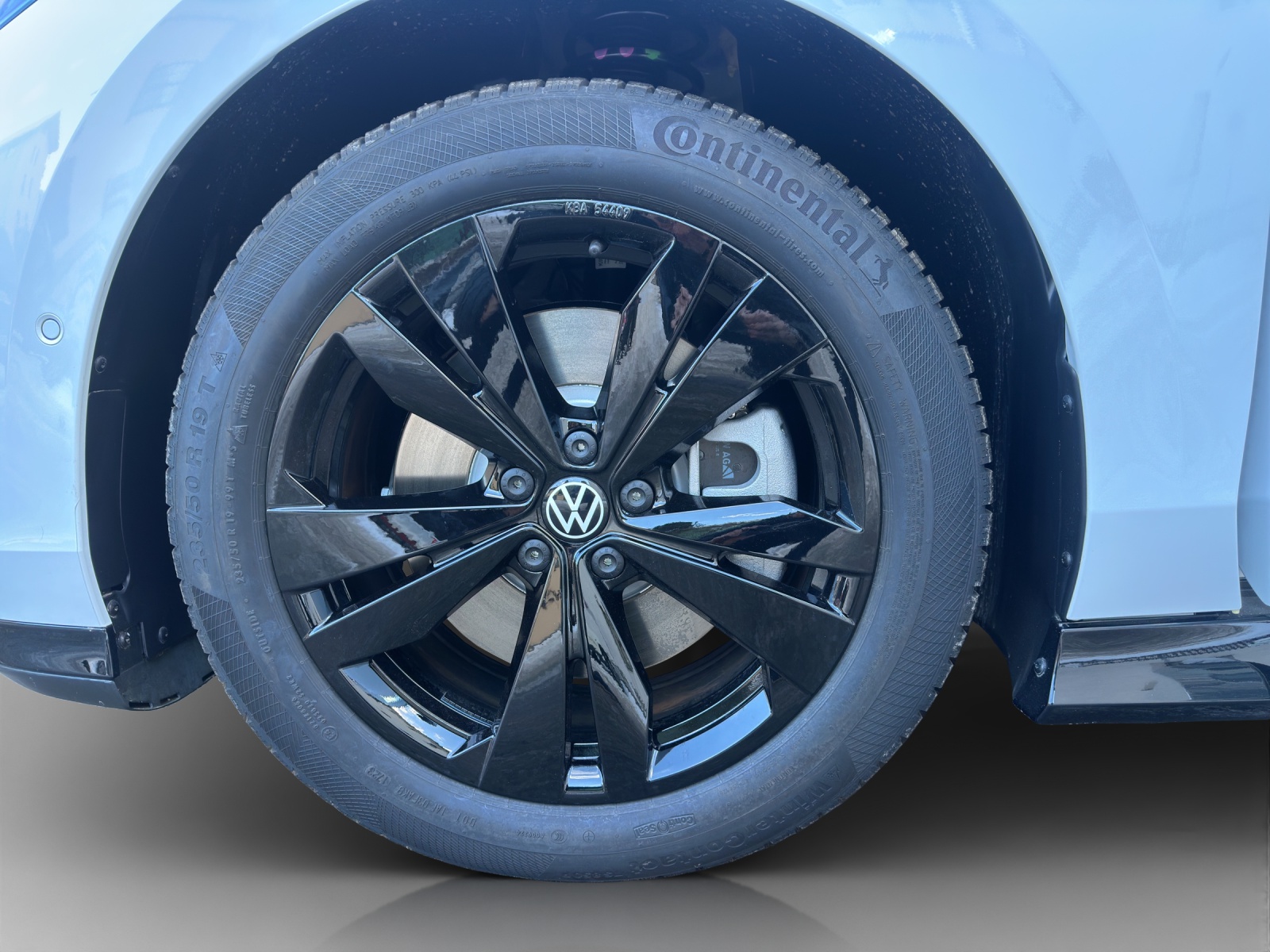 VW ID.7 Tourer GTX 86 kWh GTX 4 Motion-image-13