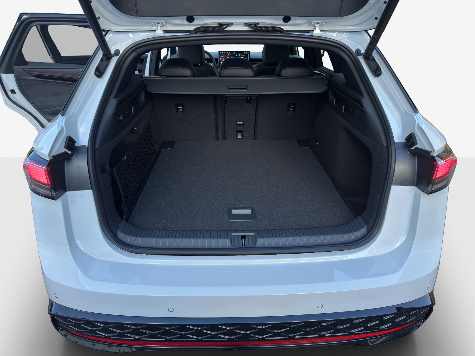VW ID.7 Tourer GTX 86 kWh GTX 4 Motion-image-12