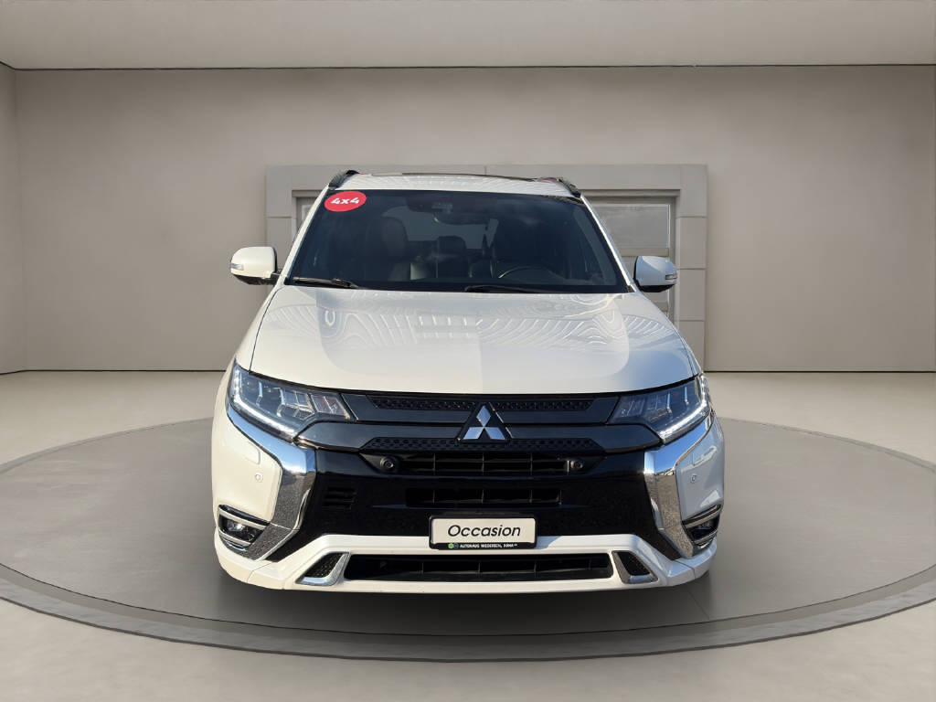MITSUBISHI Outlander 2.4 PHEV Diamond S-Edition-image-7