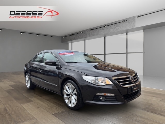 VW Passat CC 2.0 TSI Tiptronic-image-0