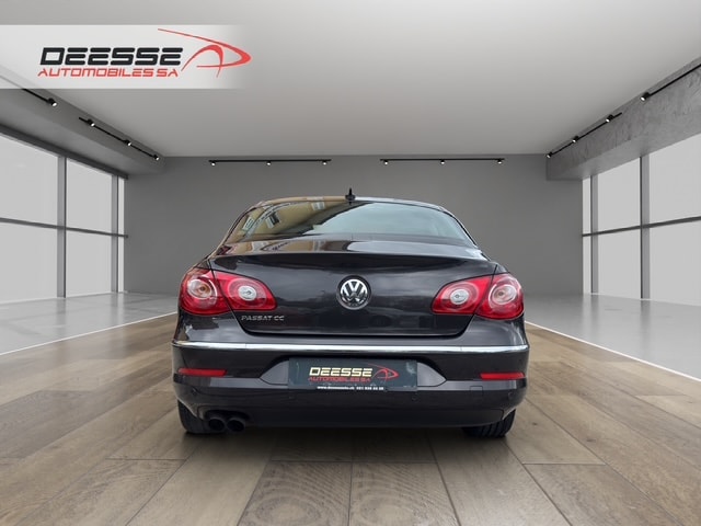 VW Passat CC 2.0 TSI Tiptronic-image-7