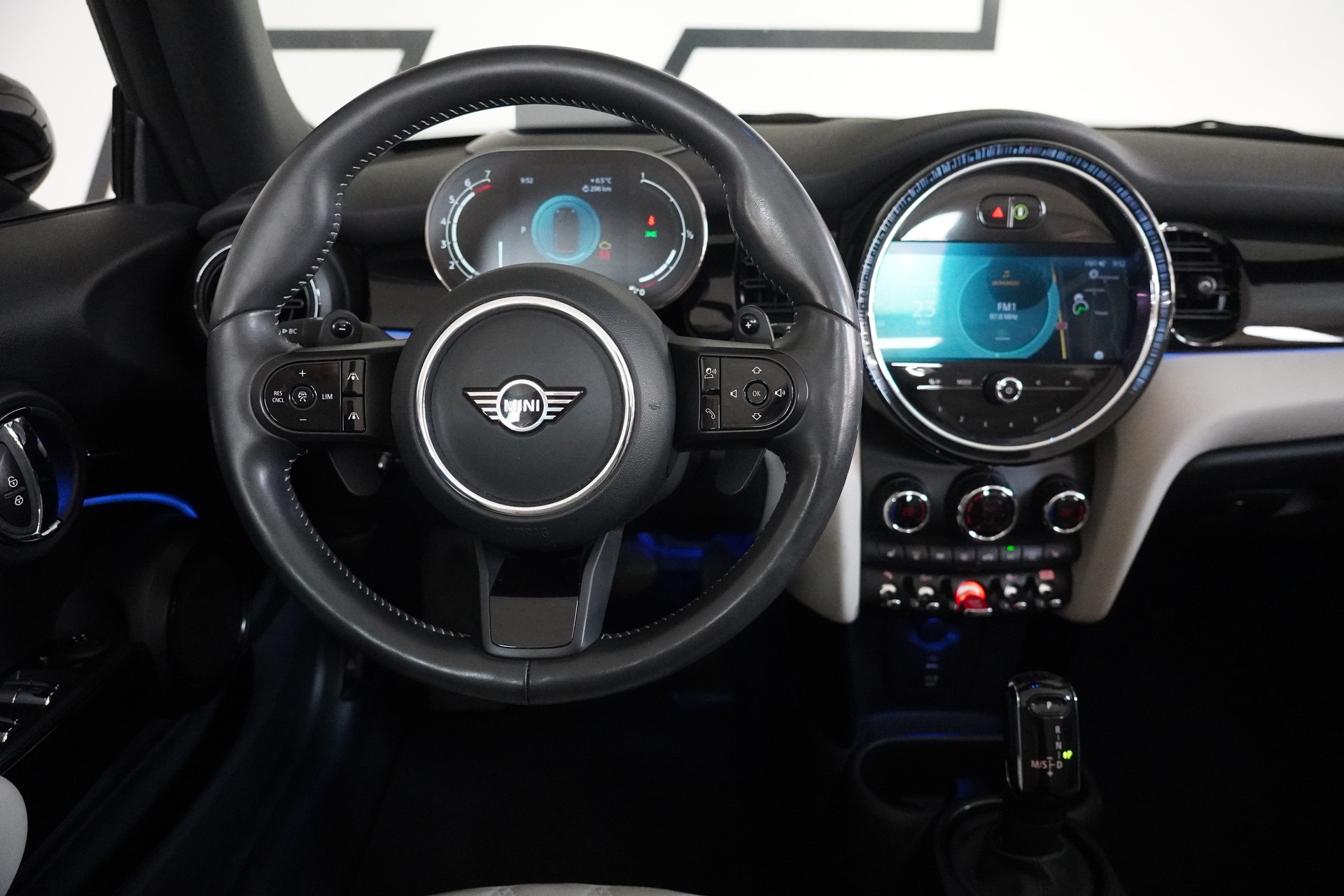MINI Cooper S Cabriolet DKG-image-28