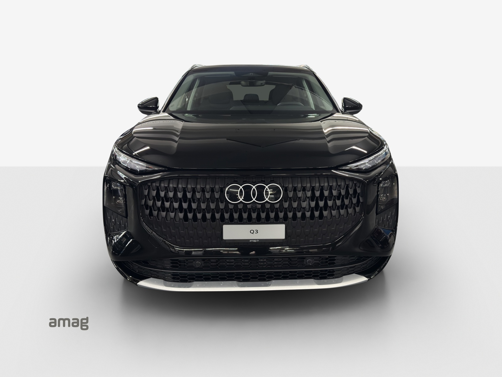 AUDI Q3 SUV 110 kW TFSI S tronic-image-6