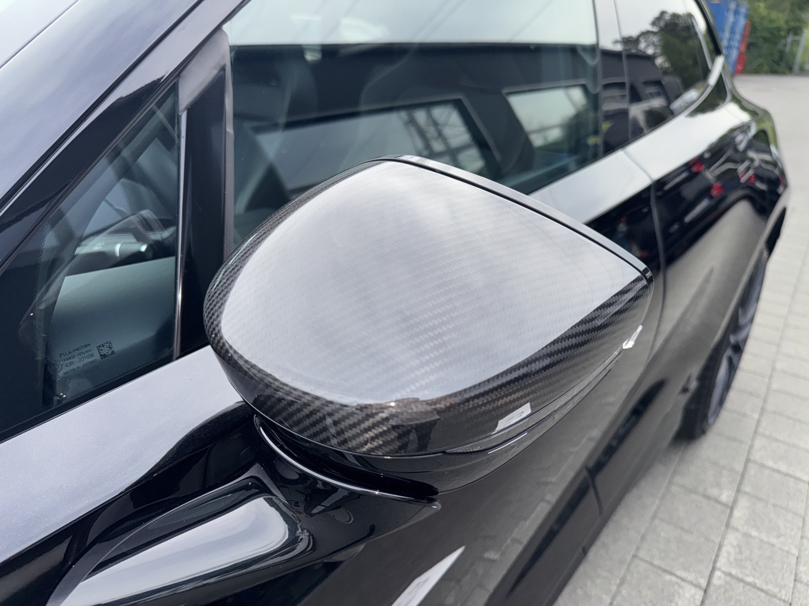 ASTON MARTIN DBX 707 4.0 V8-image-14