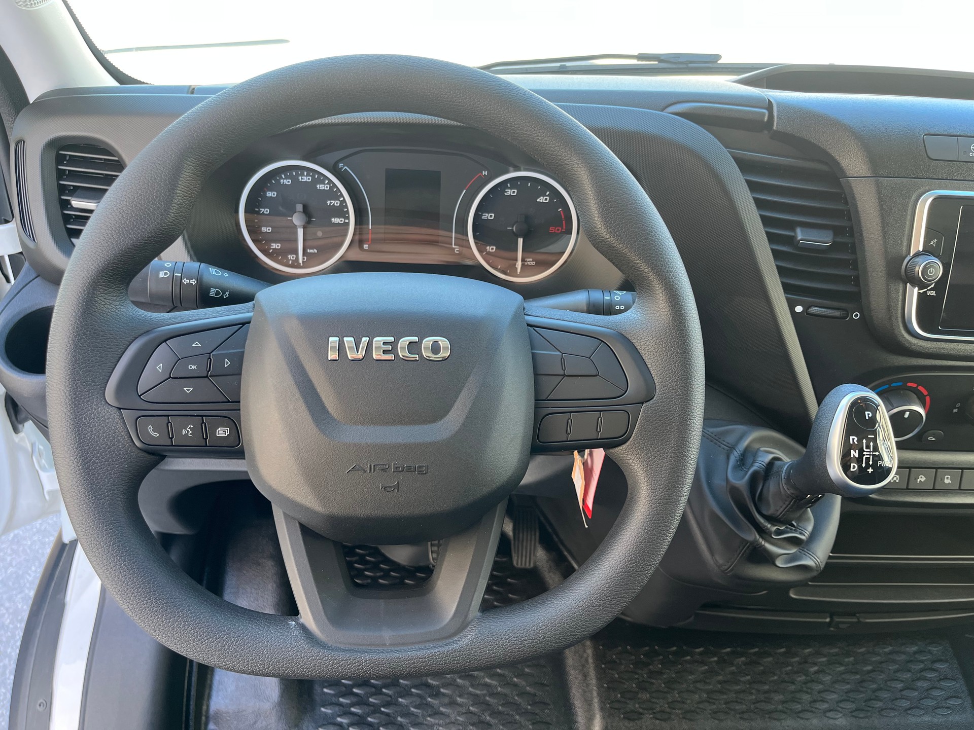 IVECO 35 C 16 A8 D-image-6