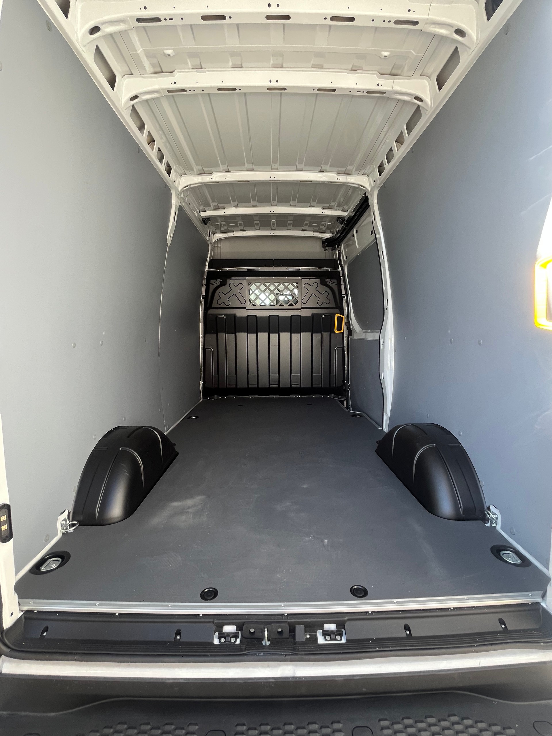 IVECO 35 C 16 A8 D-image-9