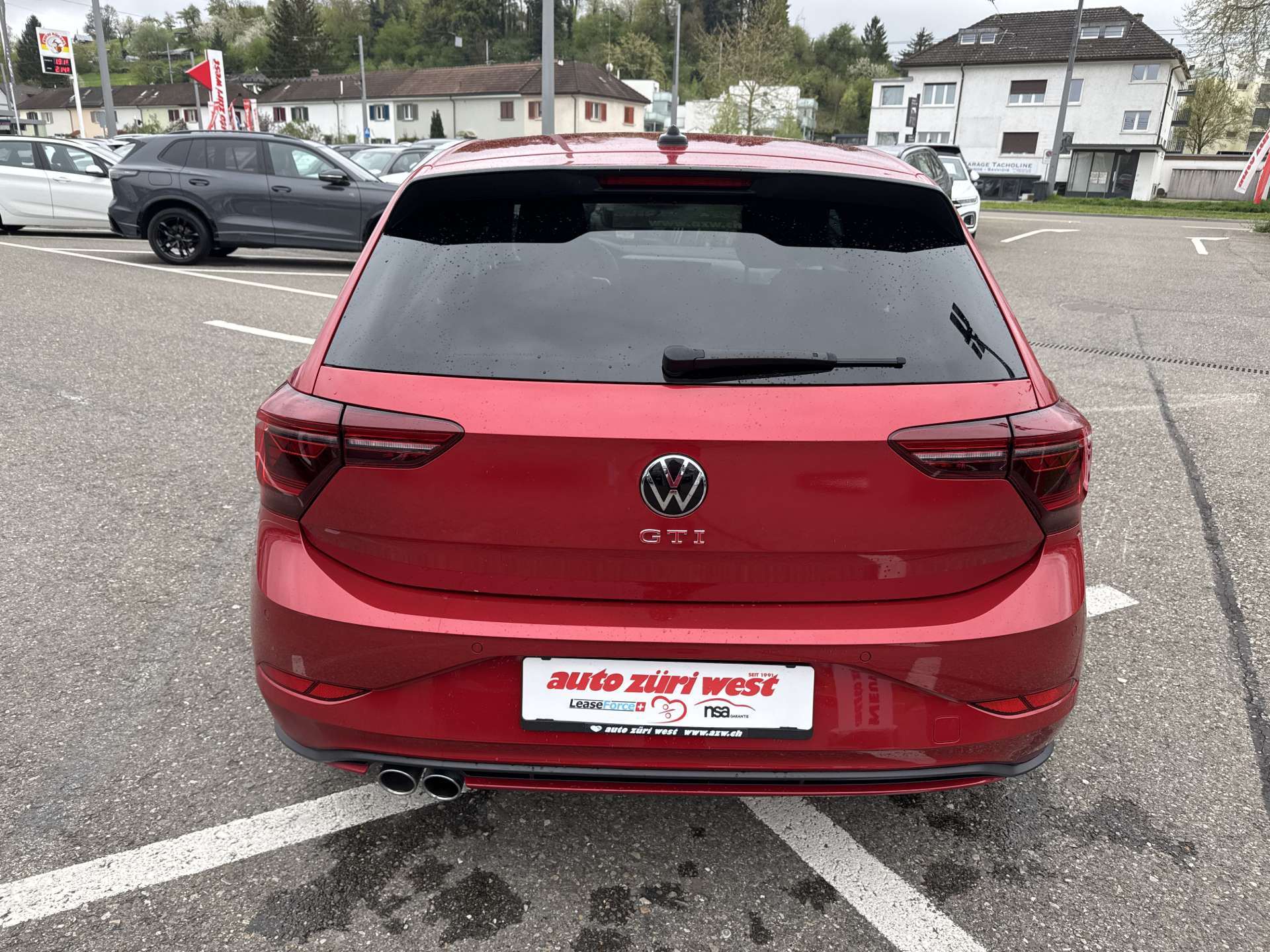 VW Polo 2.0 TSi GTi 207PS DSG-Automat-image-14