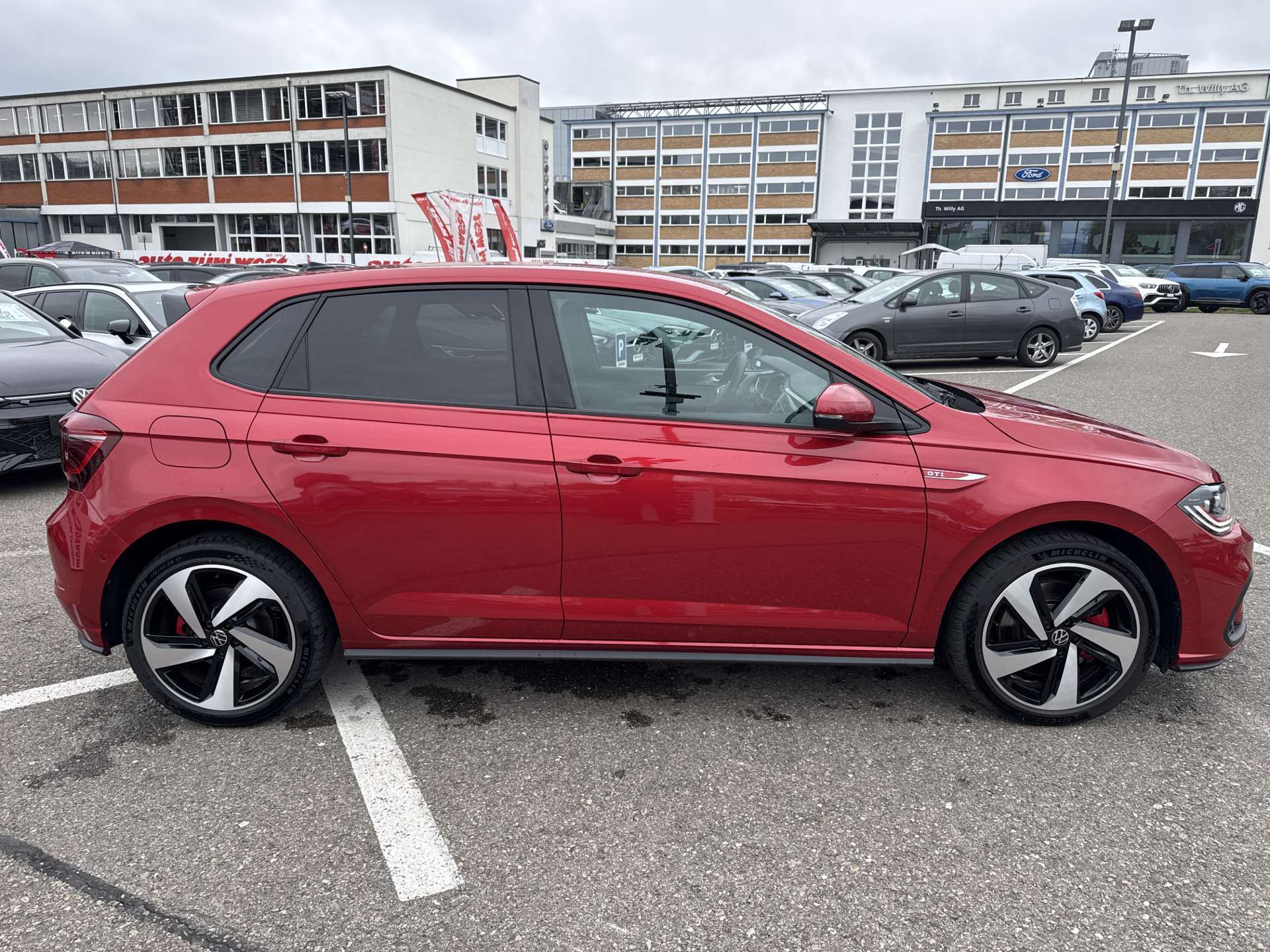 VW Polo 2.0 TSi GTi 207PS DSG-Automat-image-10