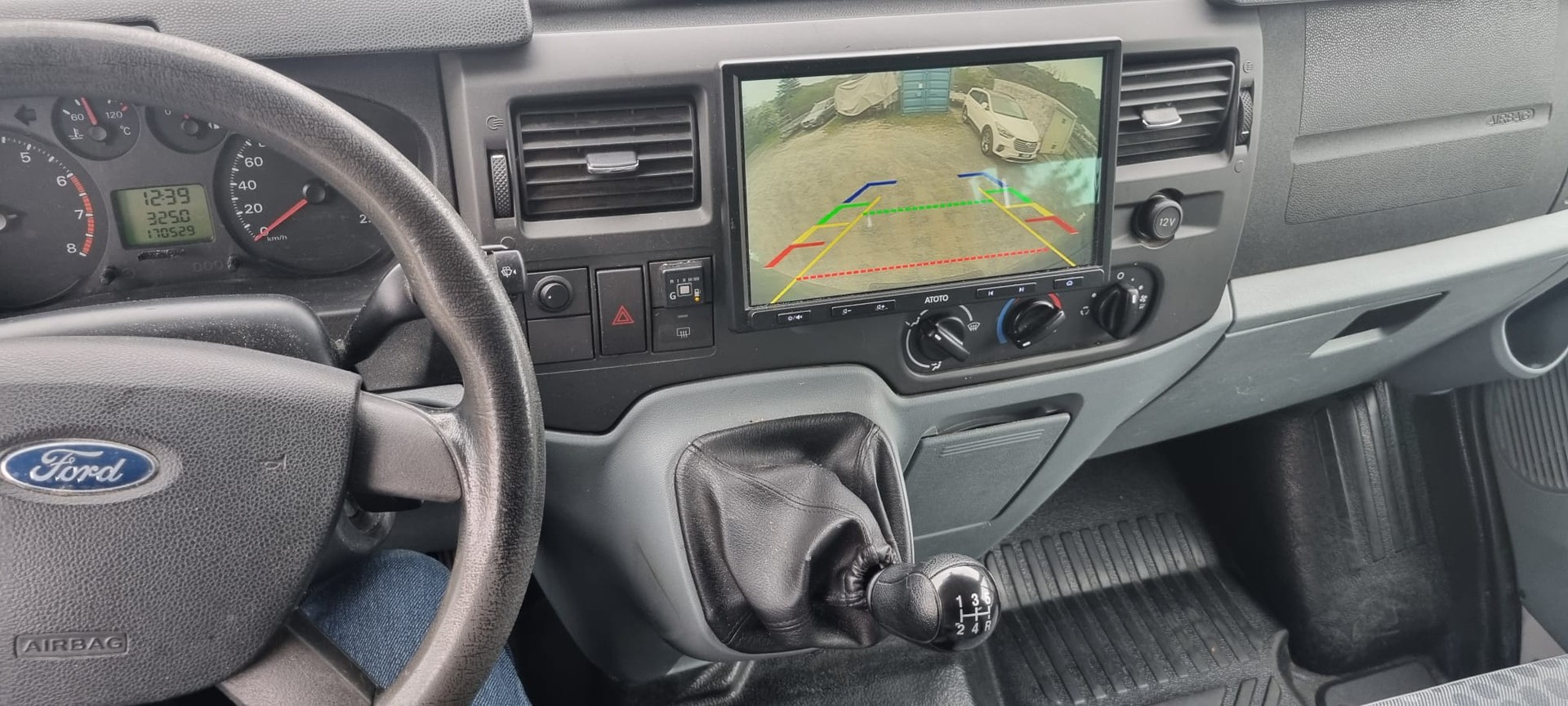 FORD Transit 2.3 B 350 M-image-9