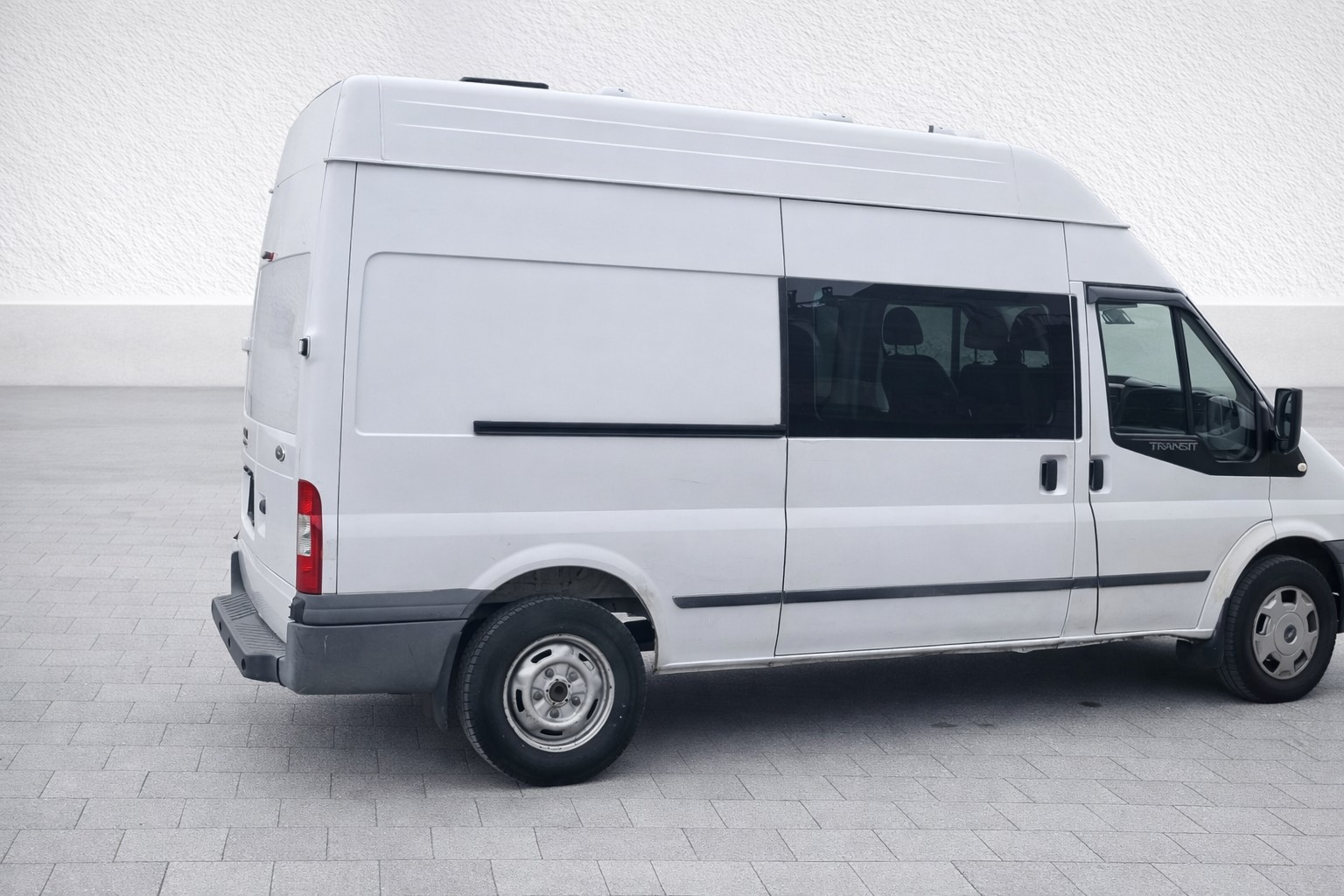 FORD Transit 2.3 B 350 M-image-4