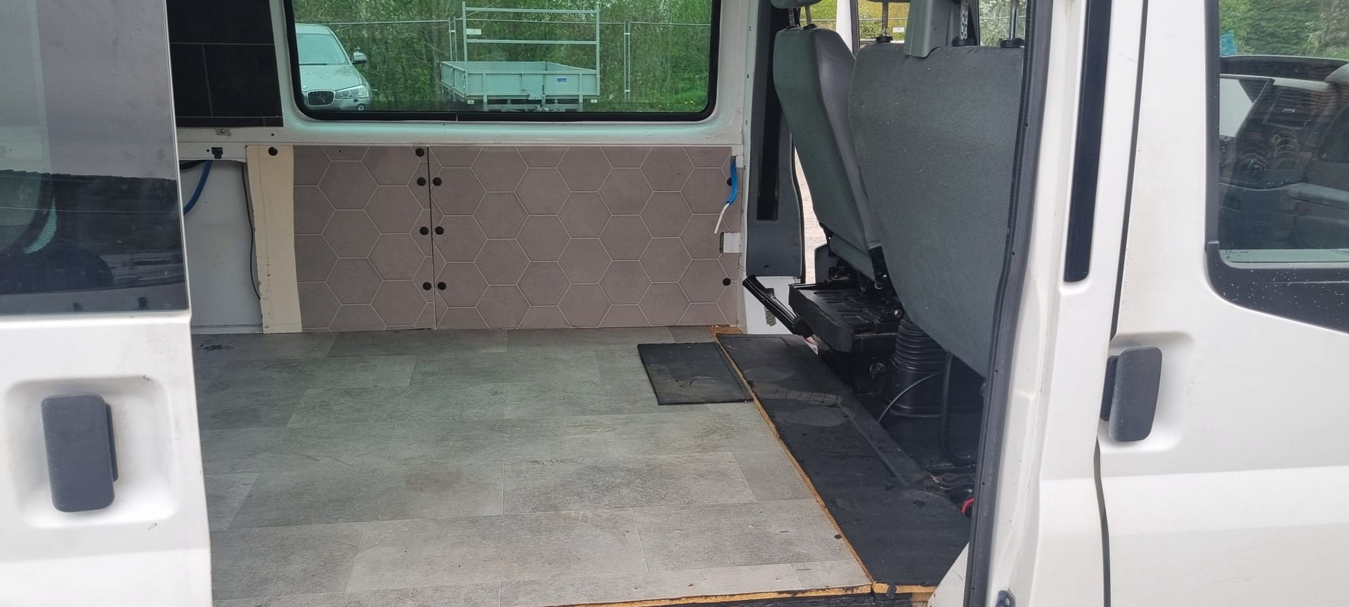 FORD Transit 2.3 B 350 M-image-7