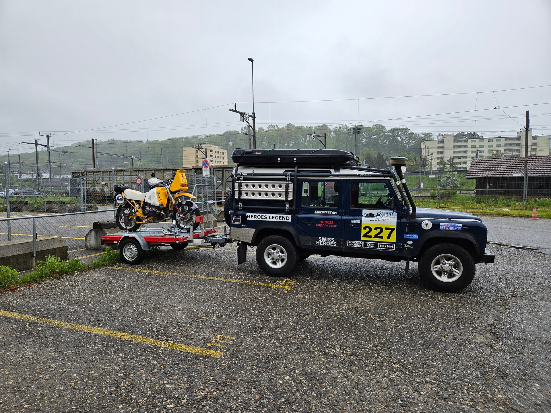 LAND ROVER Defender 110 SW 2.5 Td5-image-1