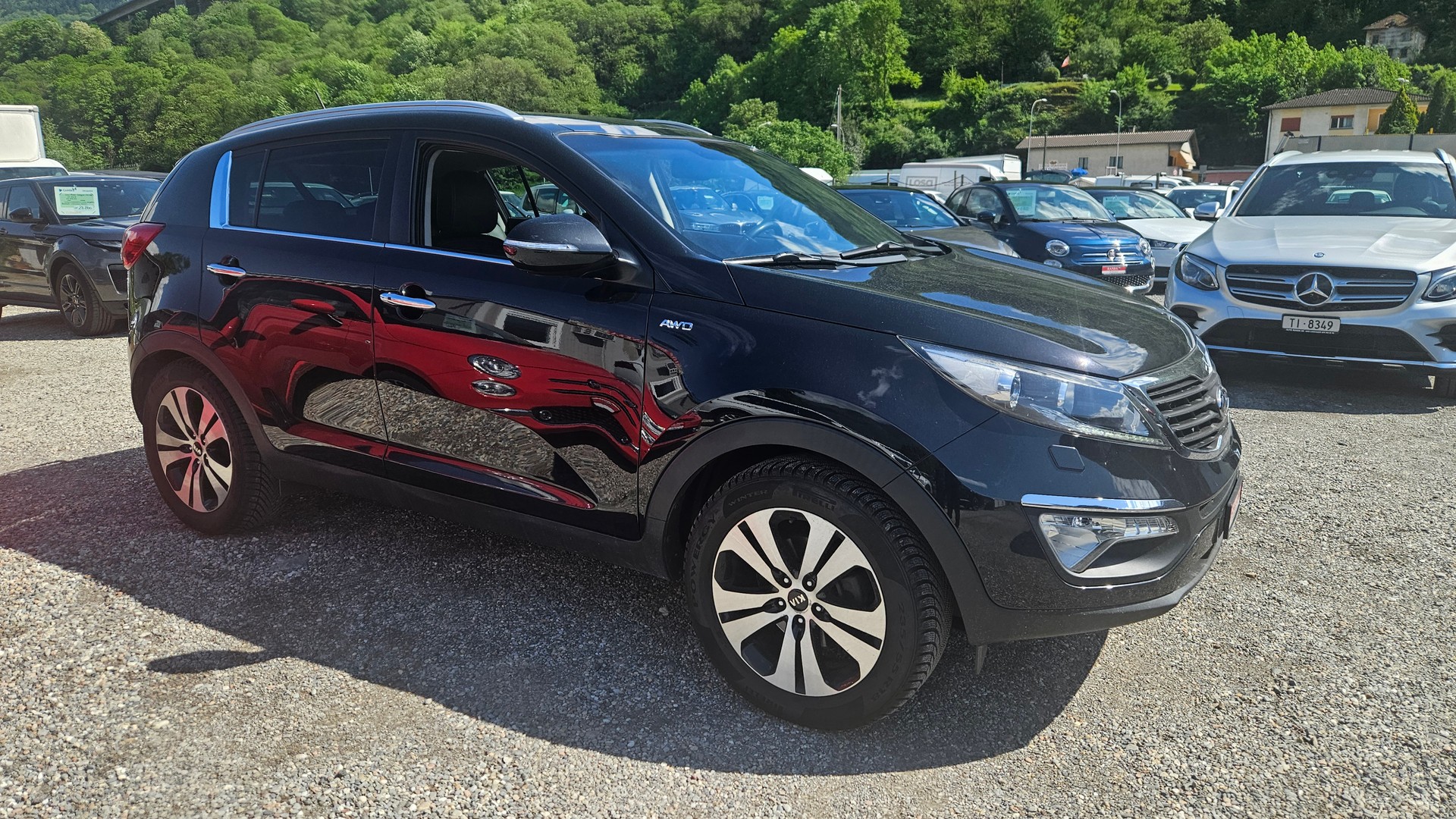KIA Sportage 2.0 Style 4WD Automatic-image-2