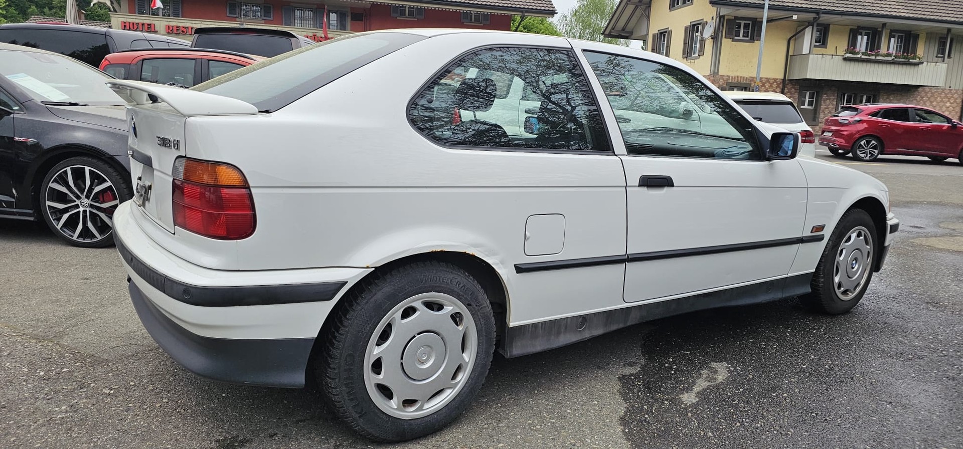 BMW 318ti Compact-image-6