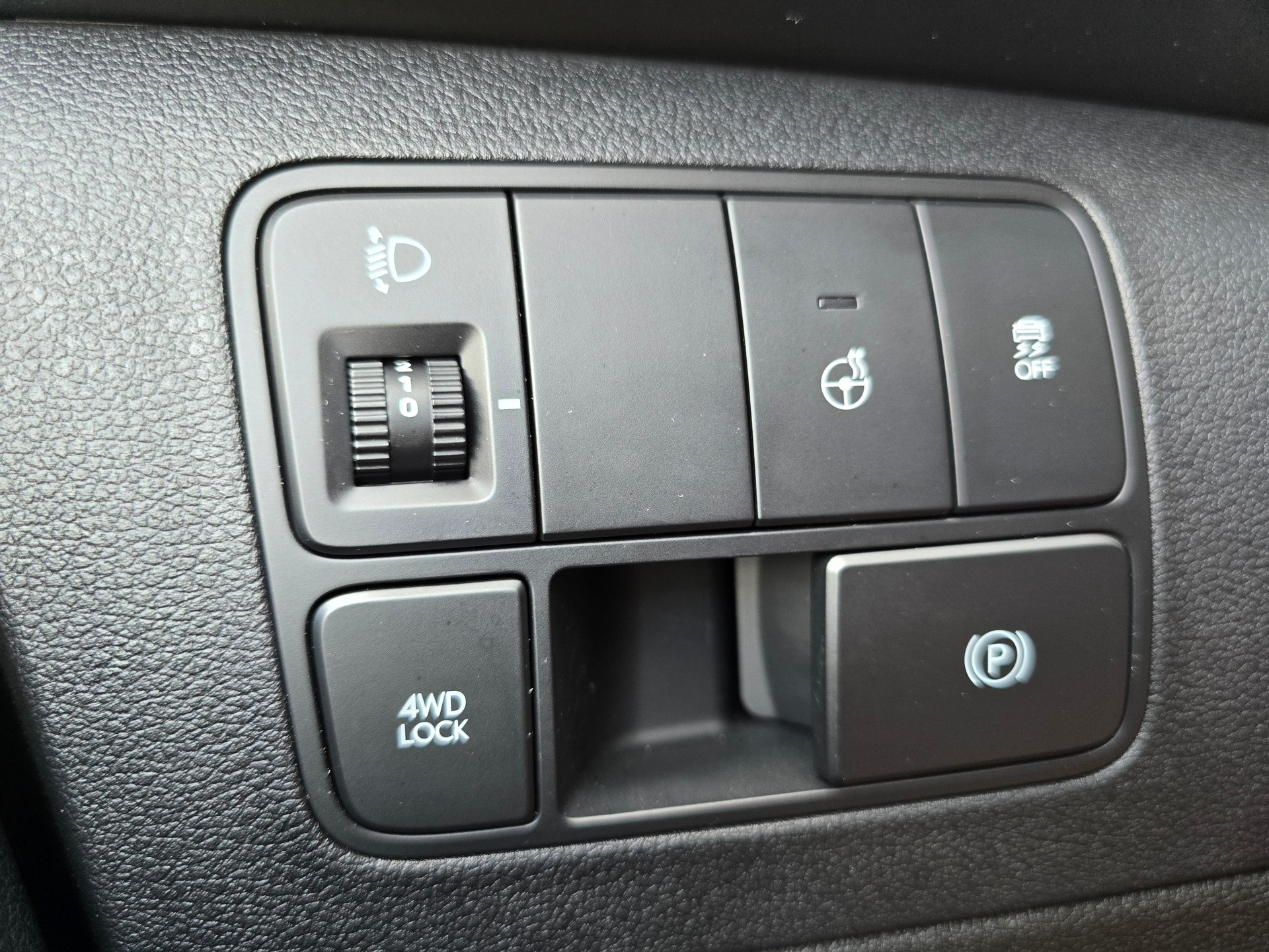 HYUNDAI Staria Premium 2.2 CRDi SINATURE Edition-image-18