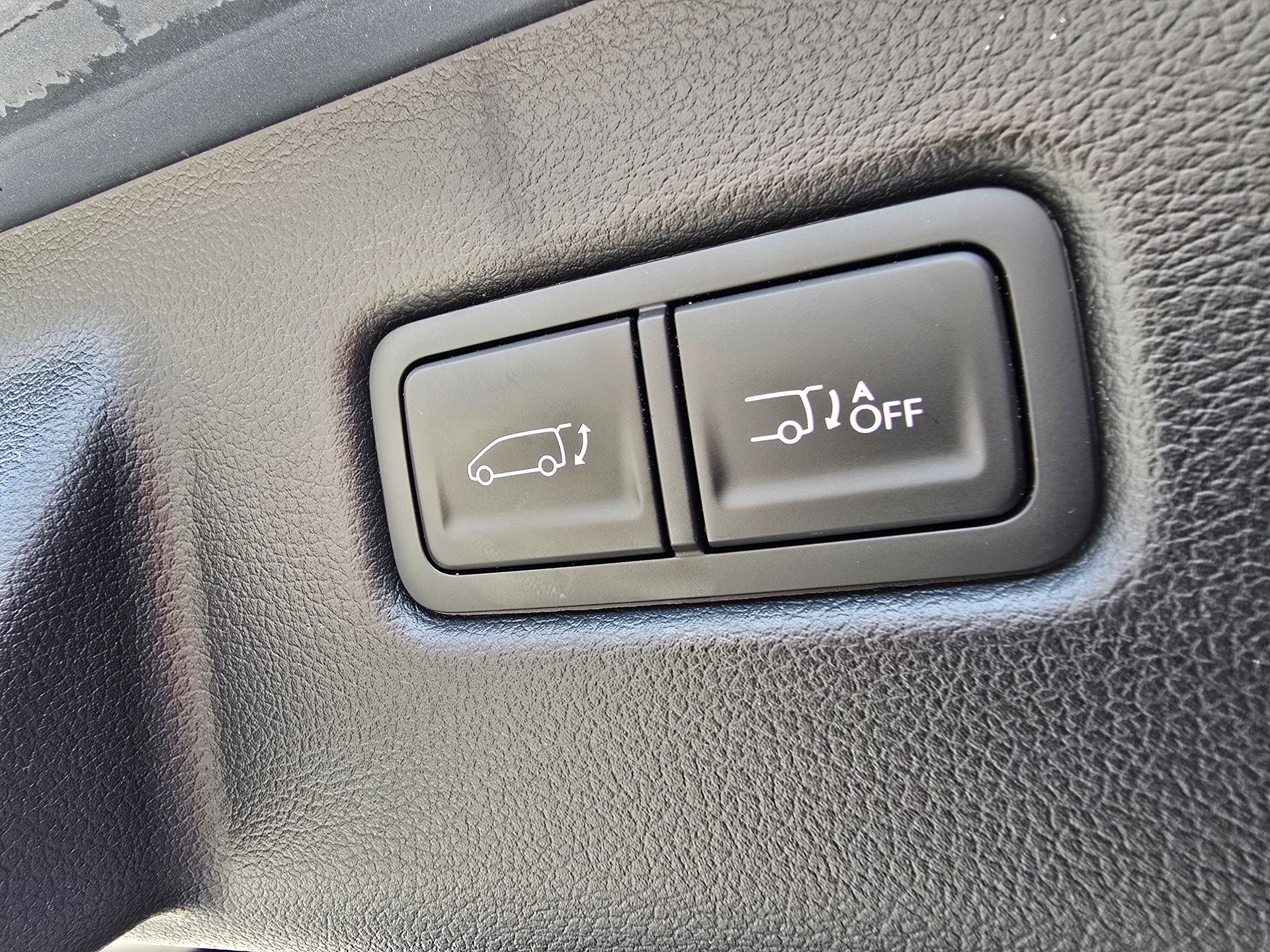 HYUNDAI Staria Premium 2.2 CRDi SINATURE Edition-image-27