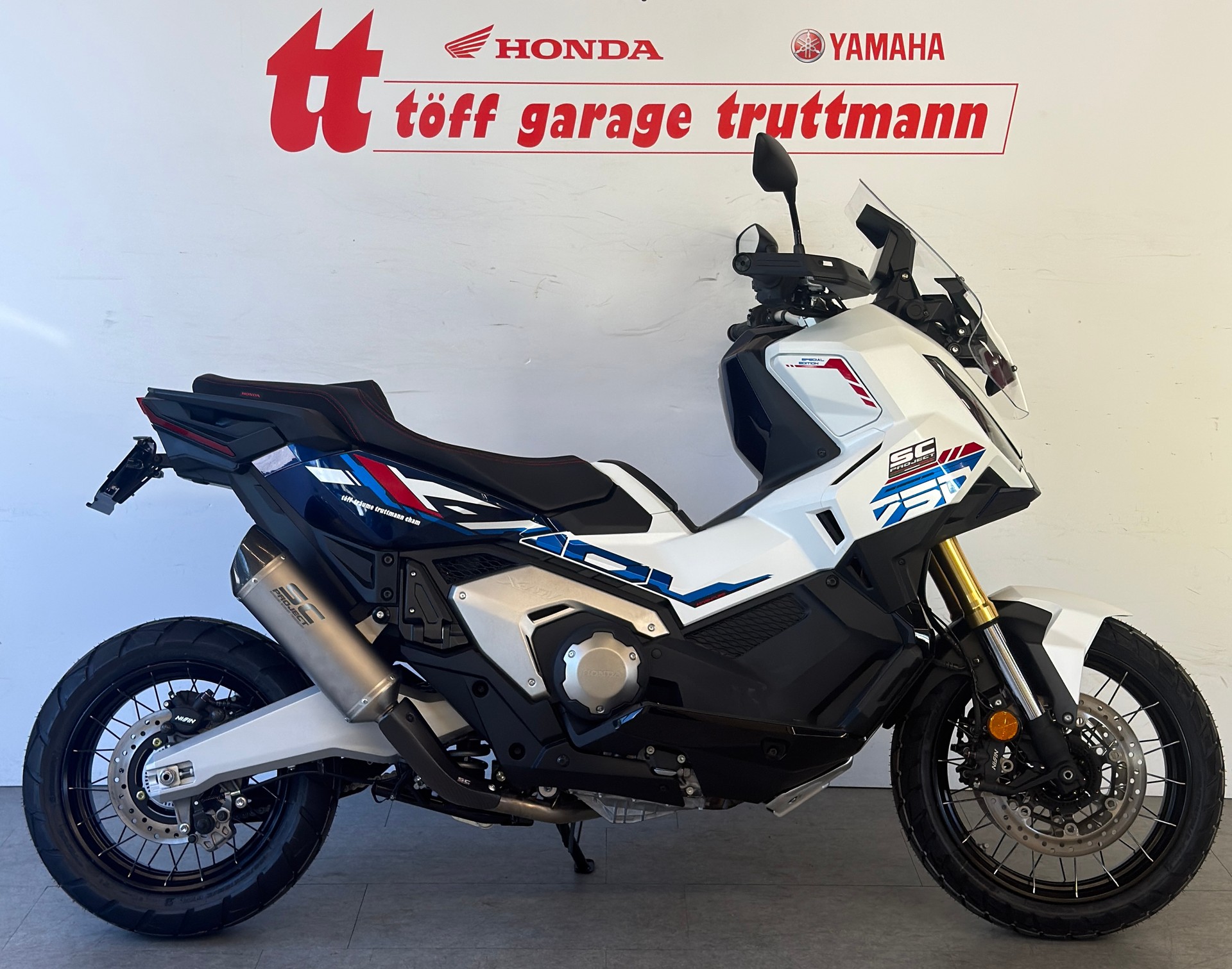 HONDA X-ADV 750