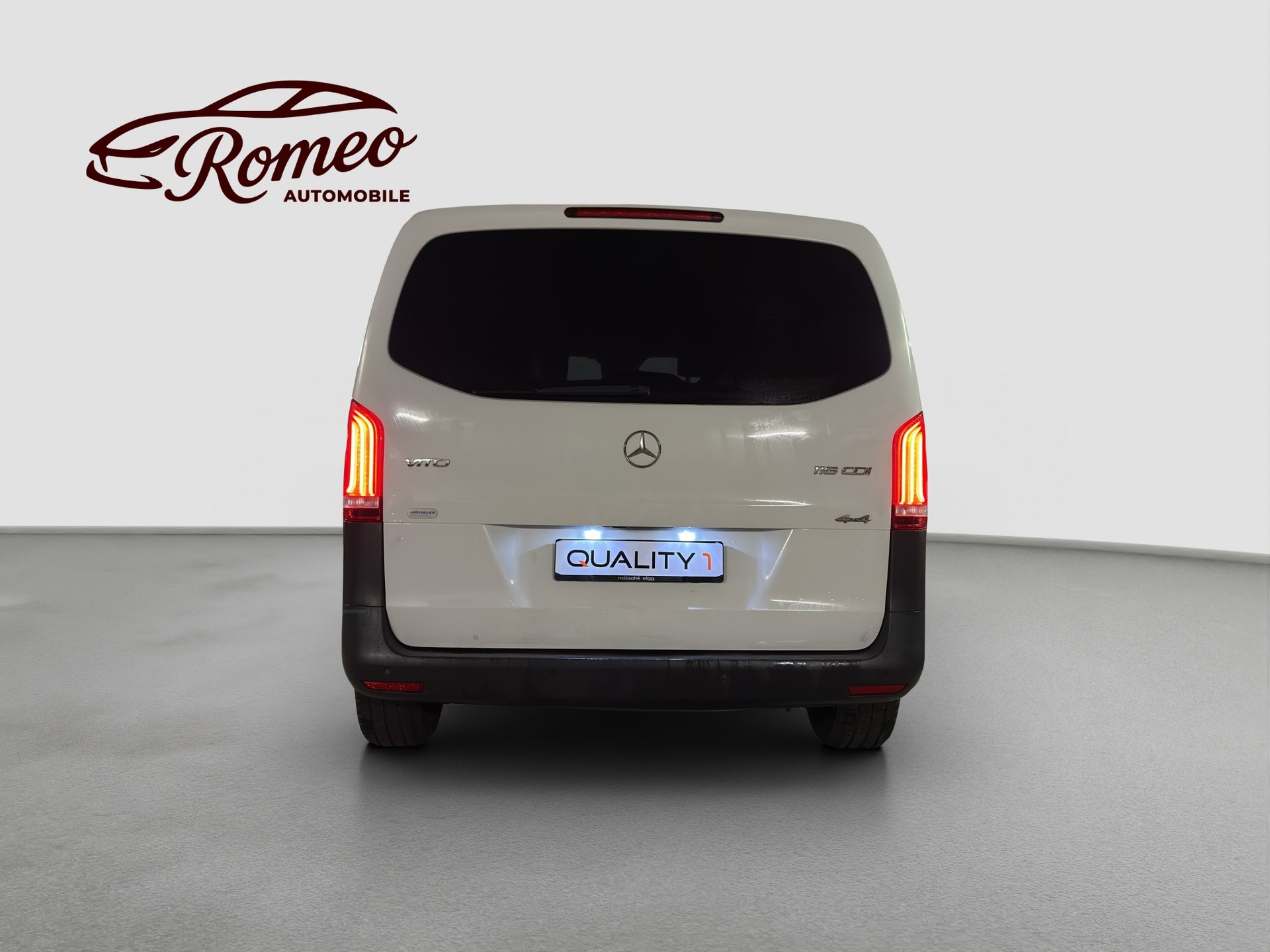 MERCEDES-BENZ Vito 116 BlueTEC 4Matic 7G-Tronic Euro 6 ** Frisch ab MFK und Service ** Sortimo Einrichtung ** Rückfahrkamera **-image-6