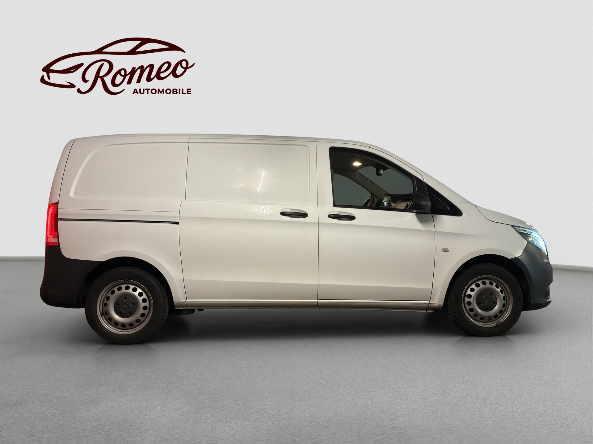 MERCEDES-BENZ Vito 116 BlueTEC 4Matic 7G-Tronic Euro 6 ** Frisch ab MFK und Service ** Sortimo Einrichtung ** Rückfahrkamera **-image-8