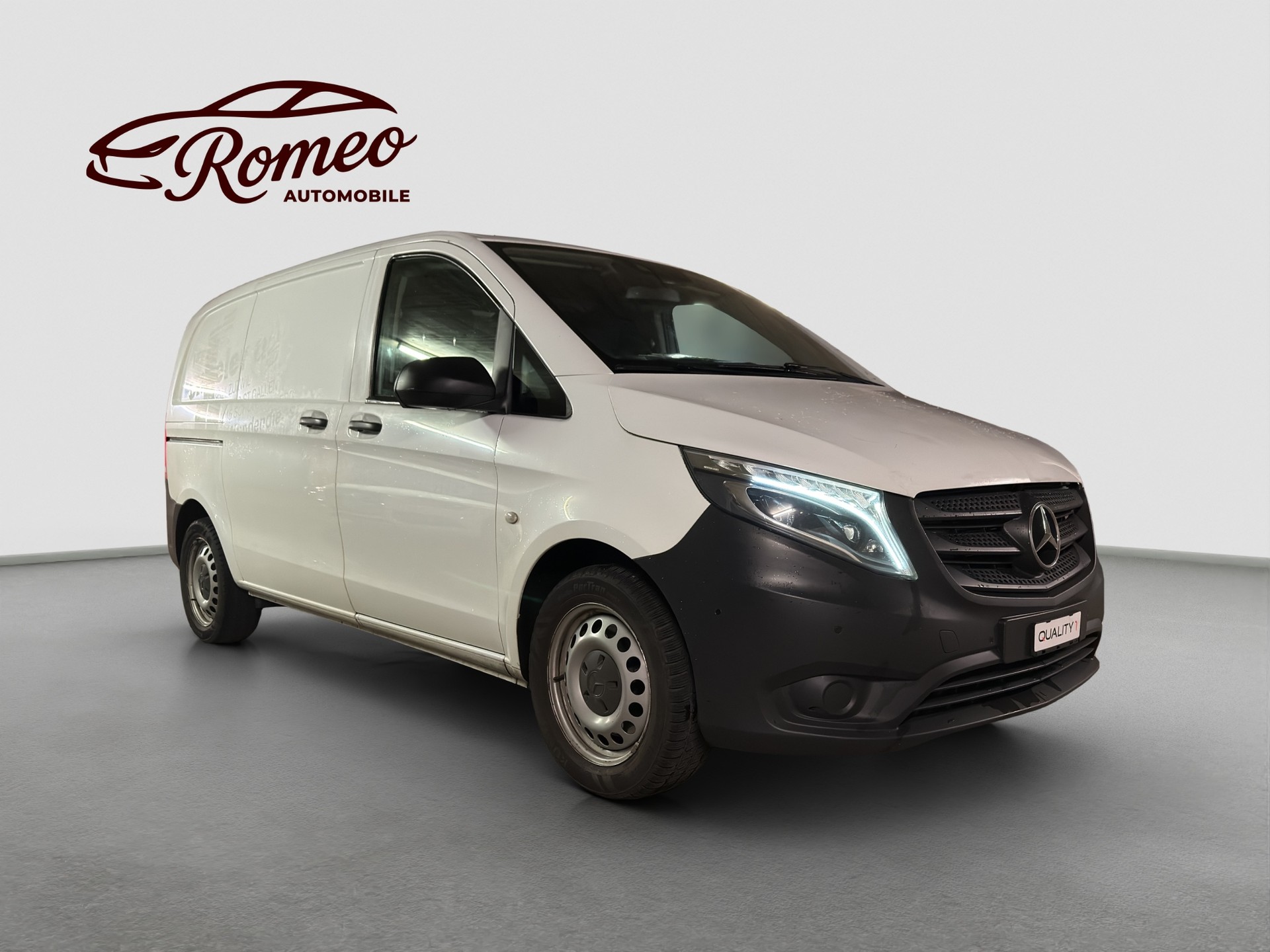 MERCEDES-BENZ Vito 116 BlueTEC 4Matic 7G-Tronic Euro 6 ** Frisch ab MFK und Service ** Sortimo Einrichtung ** Rückfahrkamera **-image-3