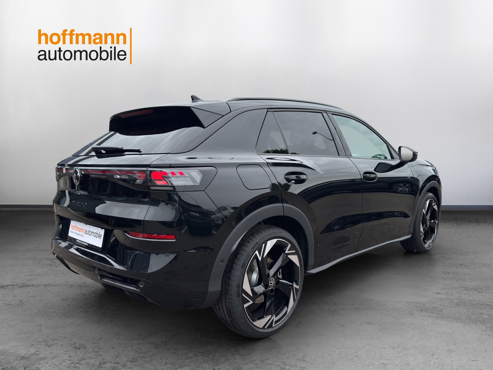 VW T-Roc 1.5 eTSI mHEV R-Line DSG-image-3