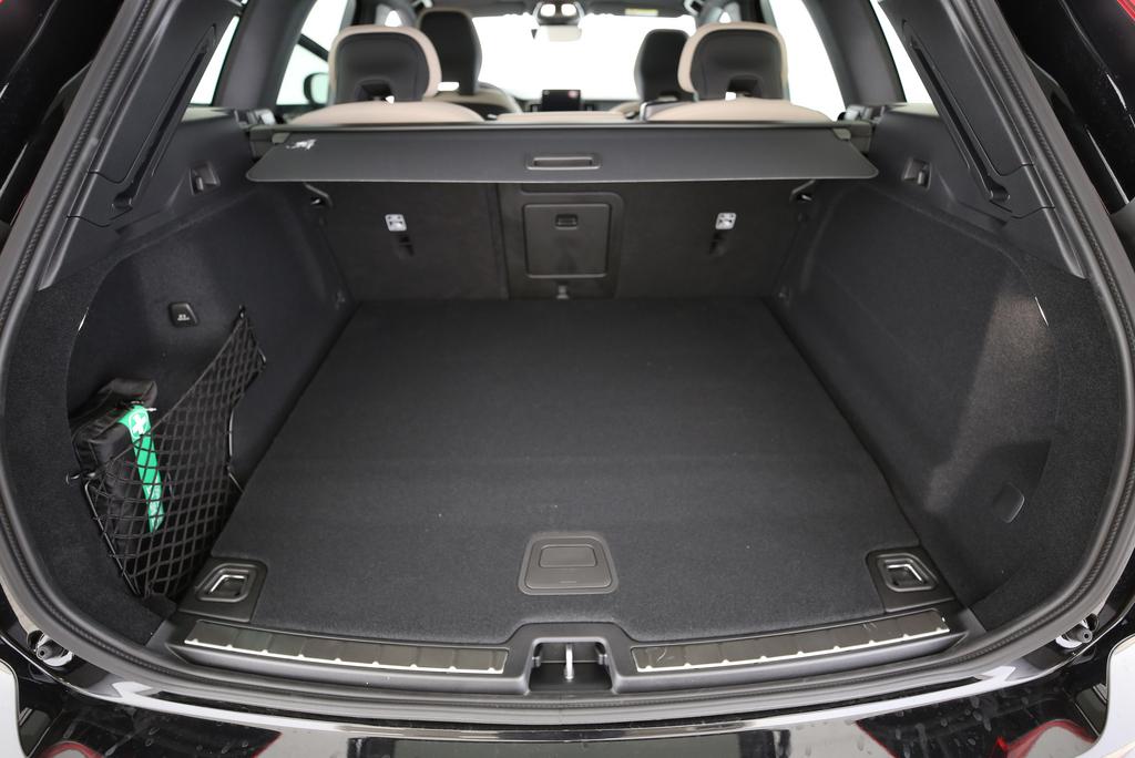 VOLVO XC60 2.0 T6 TE Plus Dark eAWD-image-8