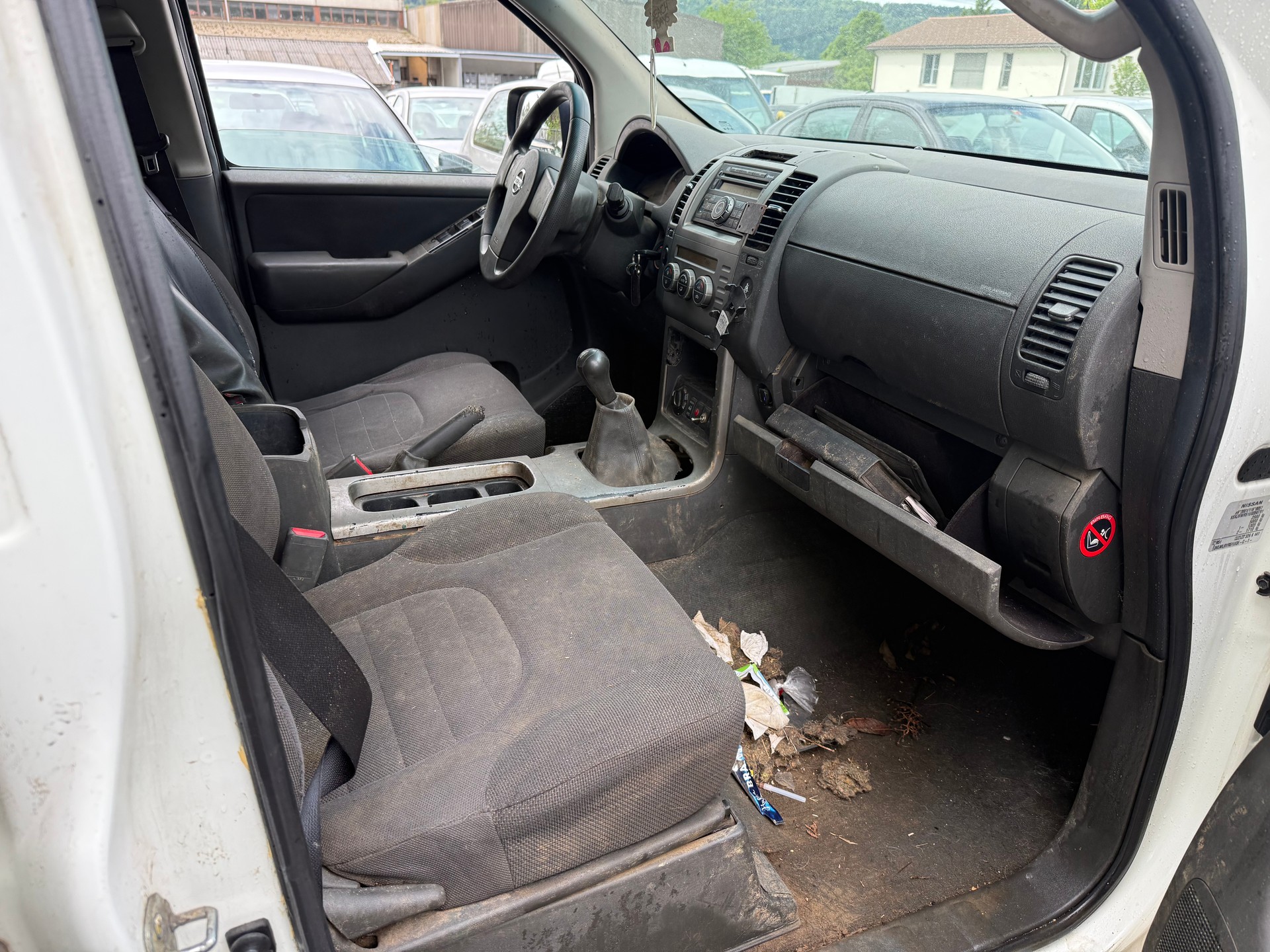 NISSAN Pathfinder 2.5 dCi XE+-image-6