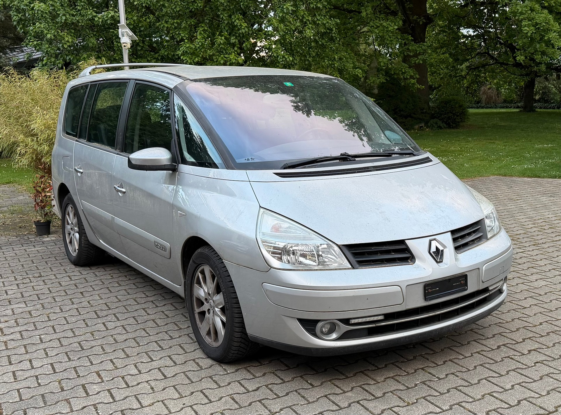 RENAULT Espace 2.0 dCi Expression Automatic-image-0